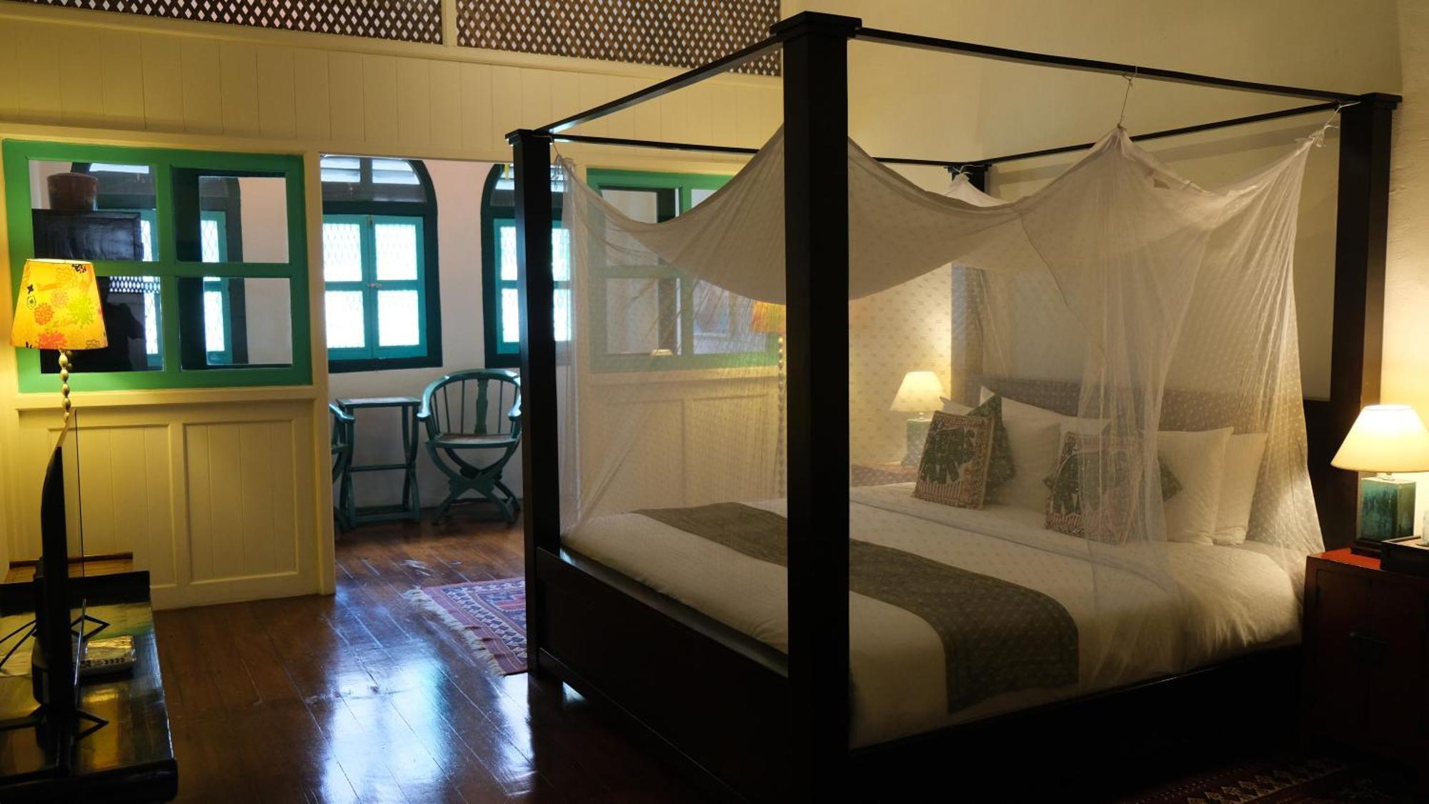 First Floor Suite