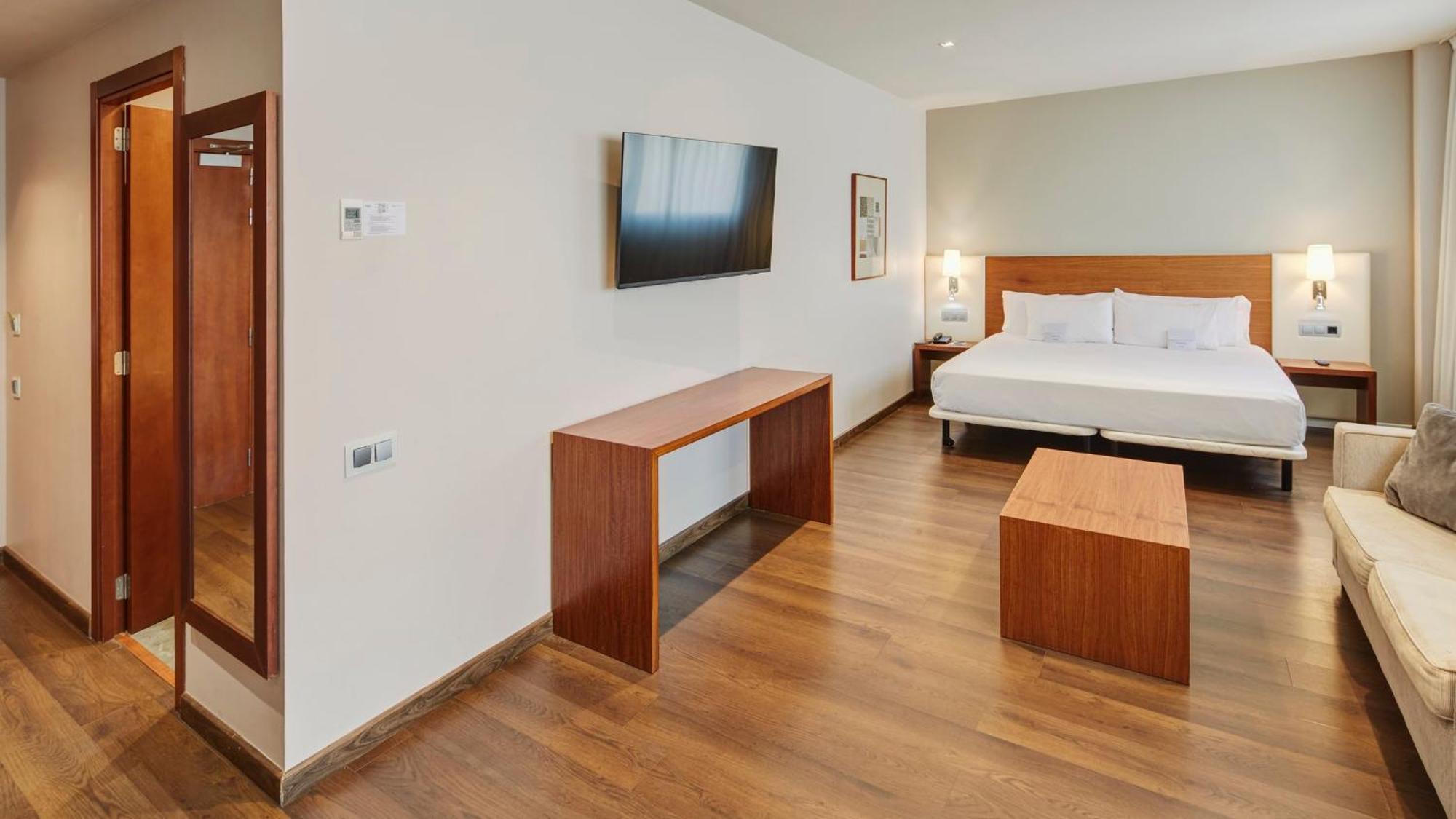Superior Room with Extra Bed,1686424976:JPEG