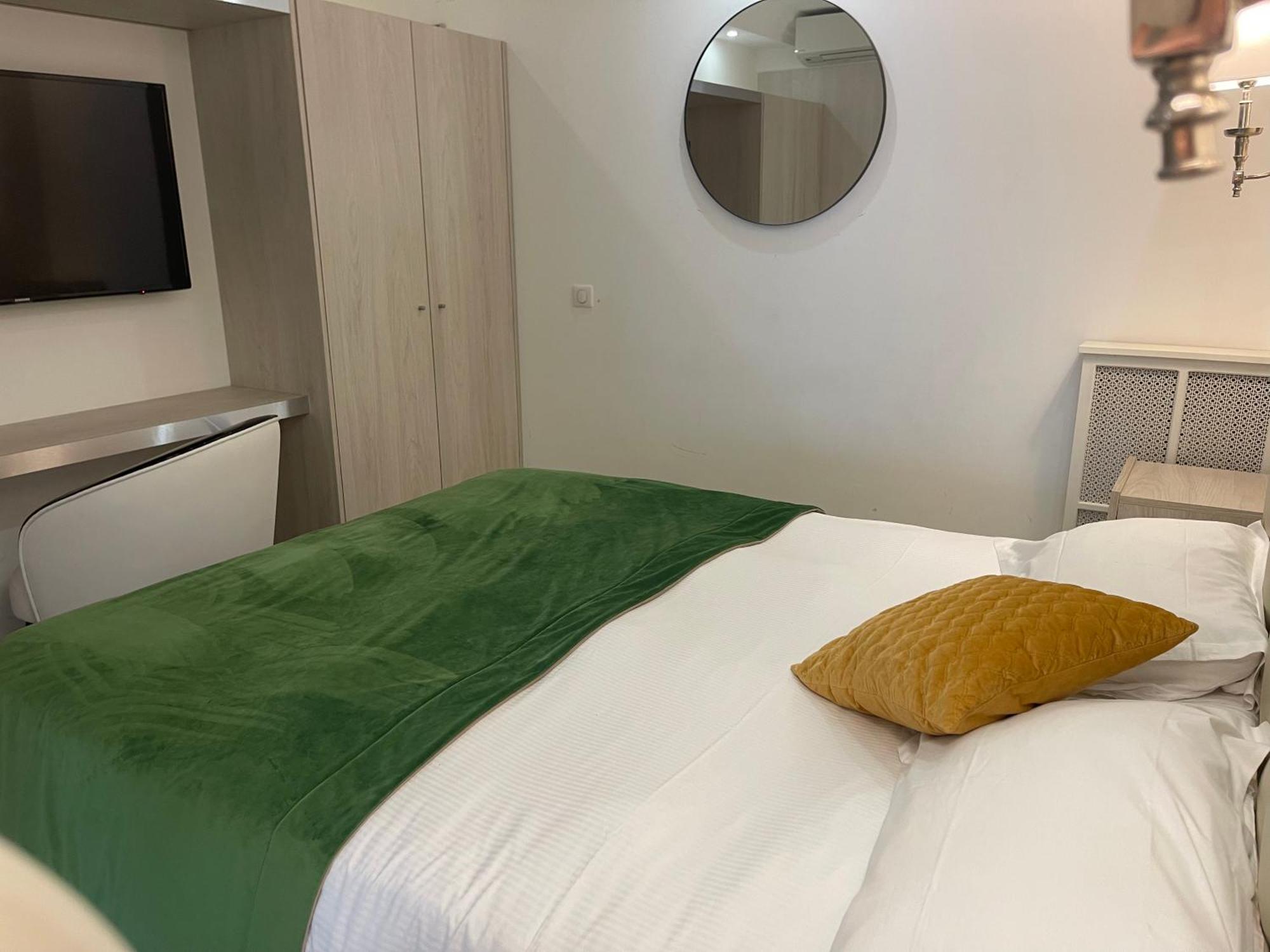 One-Bedroom Apartment Greta Garbo,1687458232:JPEG