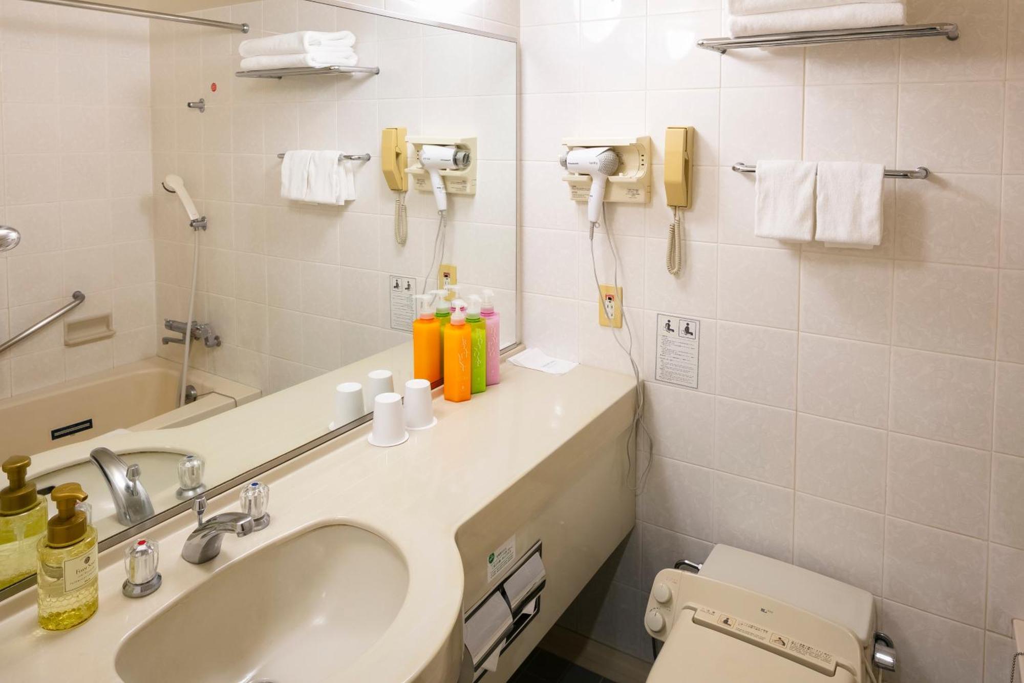 Standard Twin Room,1687460392:JPEG