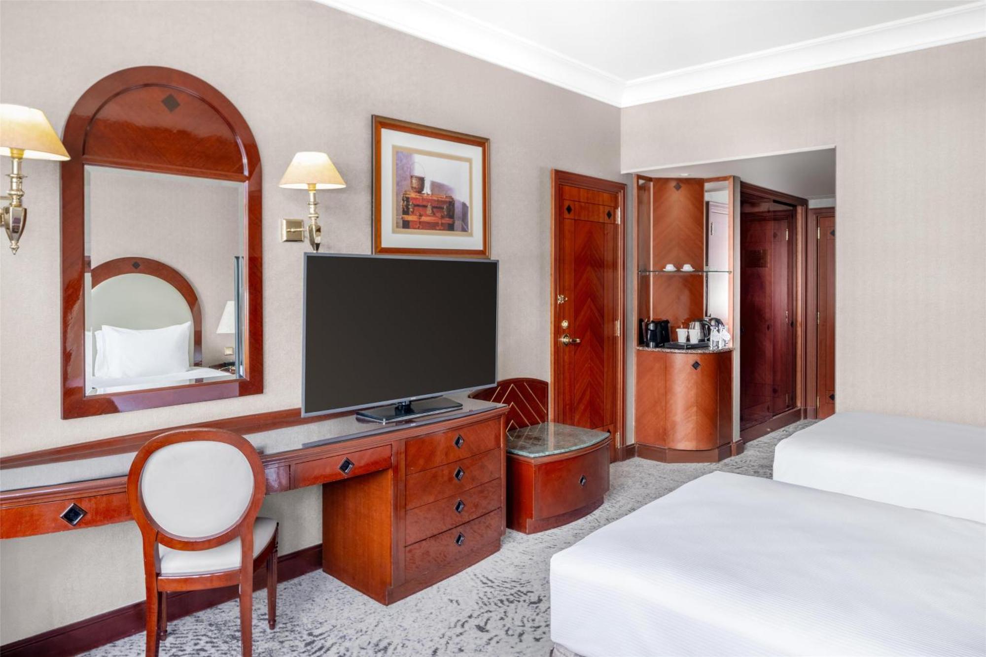 Twin Deluxe Room City View