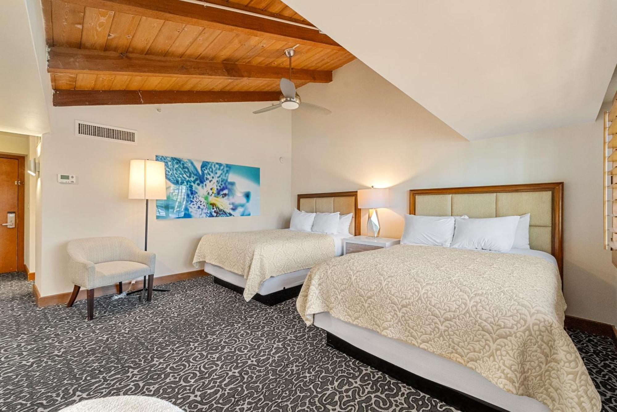 Standard Queen Non View Room