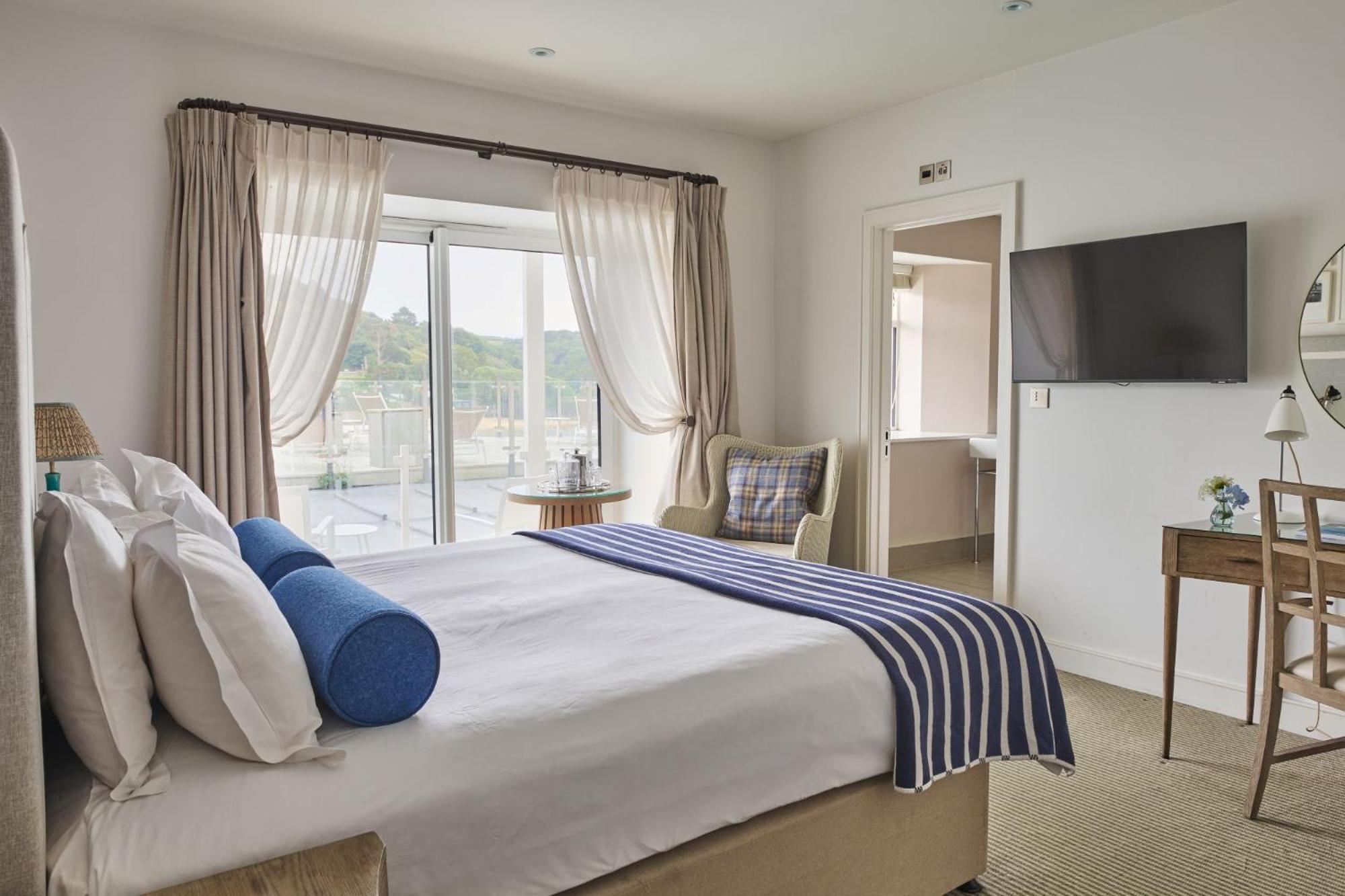 Double Room Estuary Glimpse Balcony