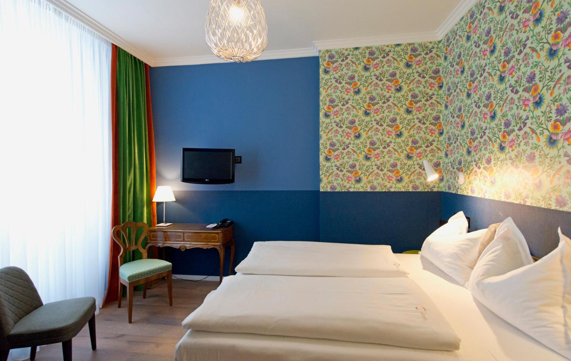 Classic Double Room