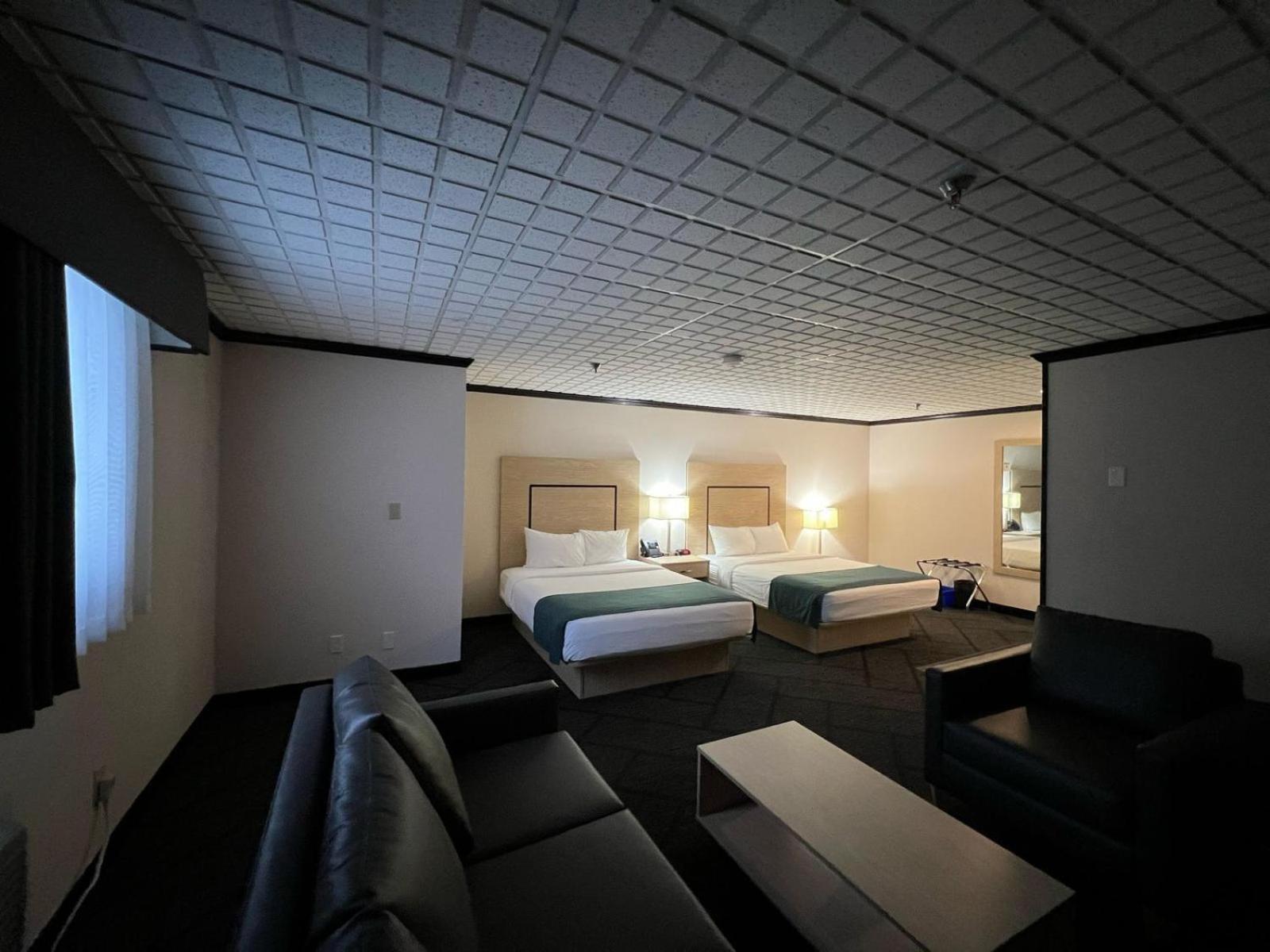 Studio Suite with Two Queen Beds - Non-Smoking,1696623819:JPEG