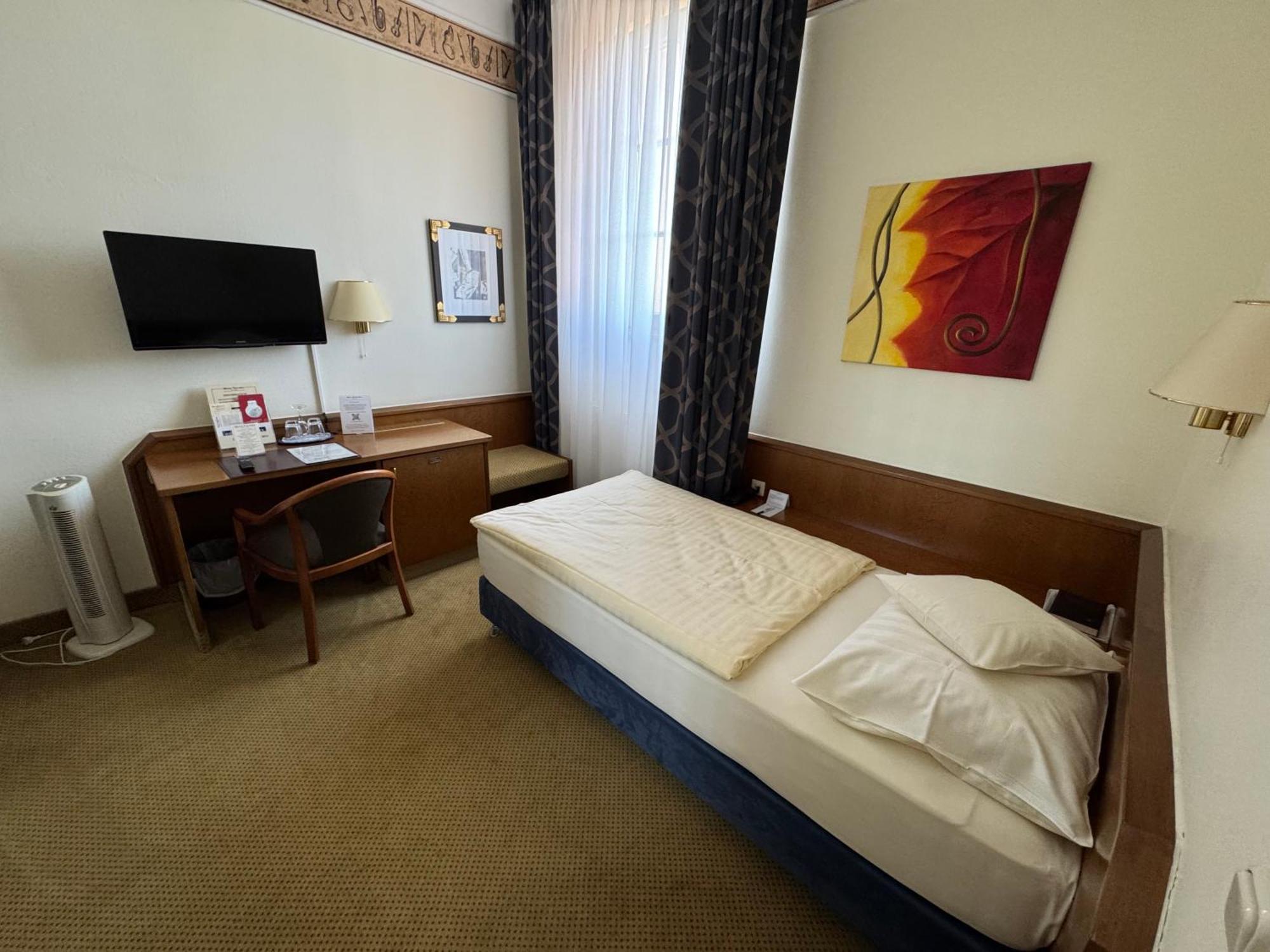 Standard Single Room