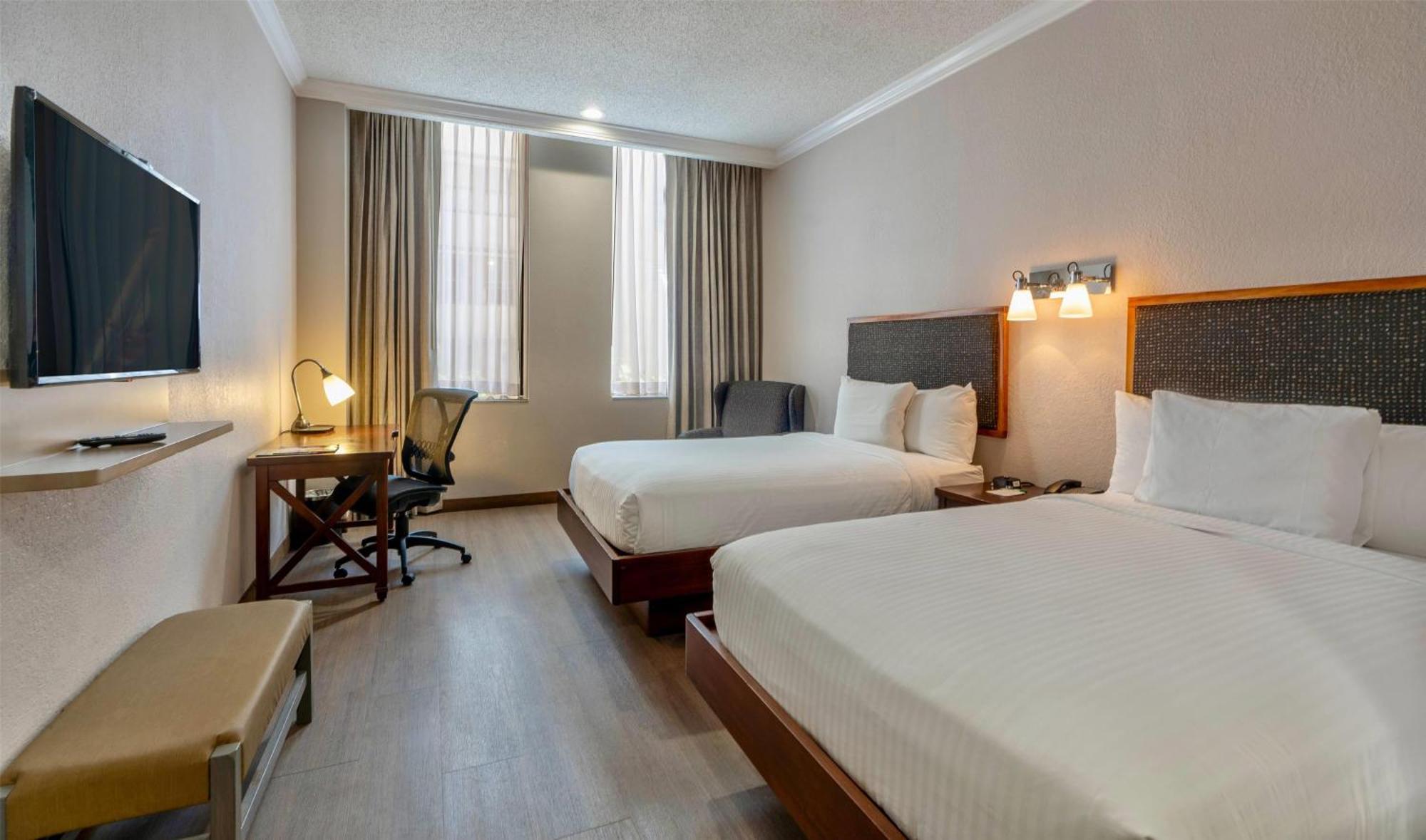 Double Room with Two Double Beds - Mobility Access/Non-Smoking