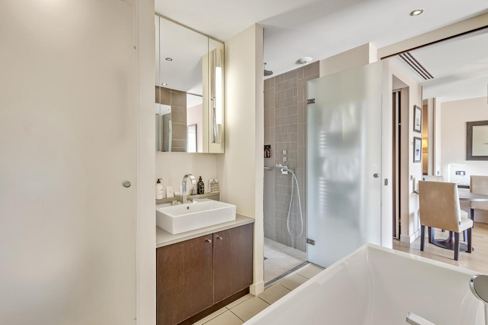 Prestige Suite