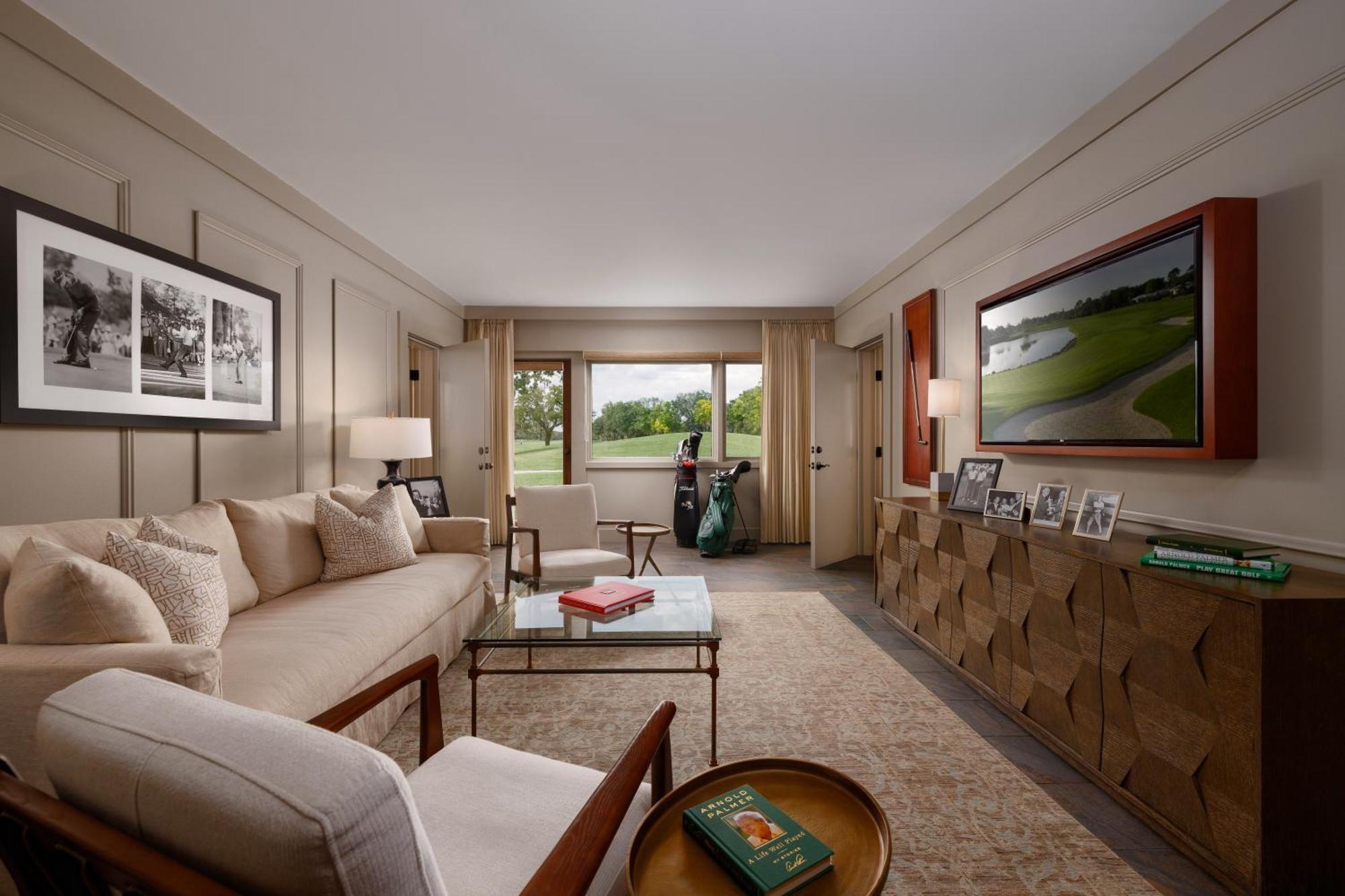 King Junior Suite Garden View