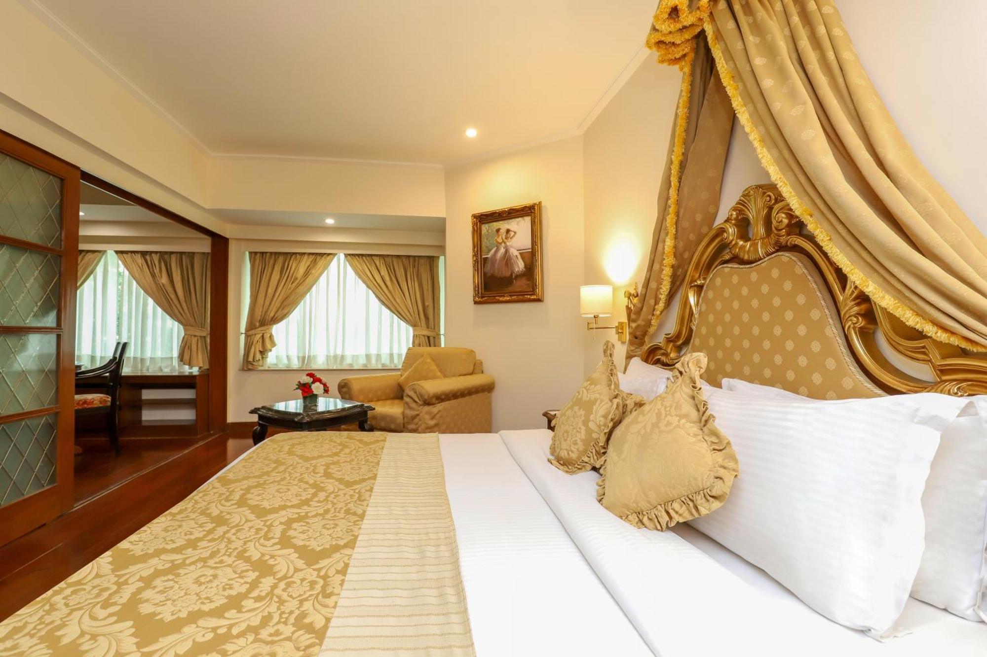 Maharaja One Bedroom Suite