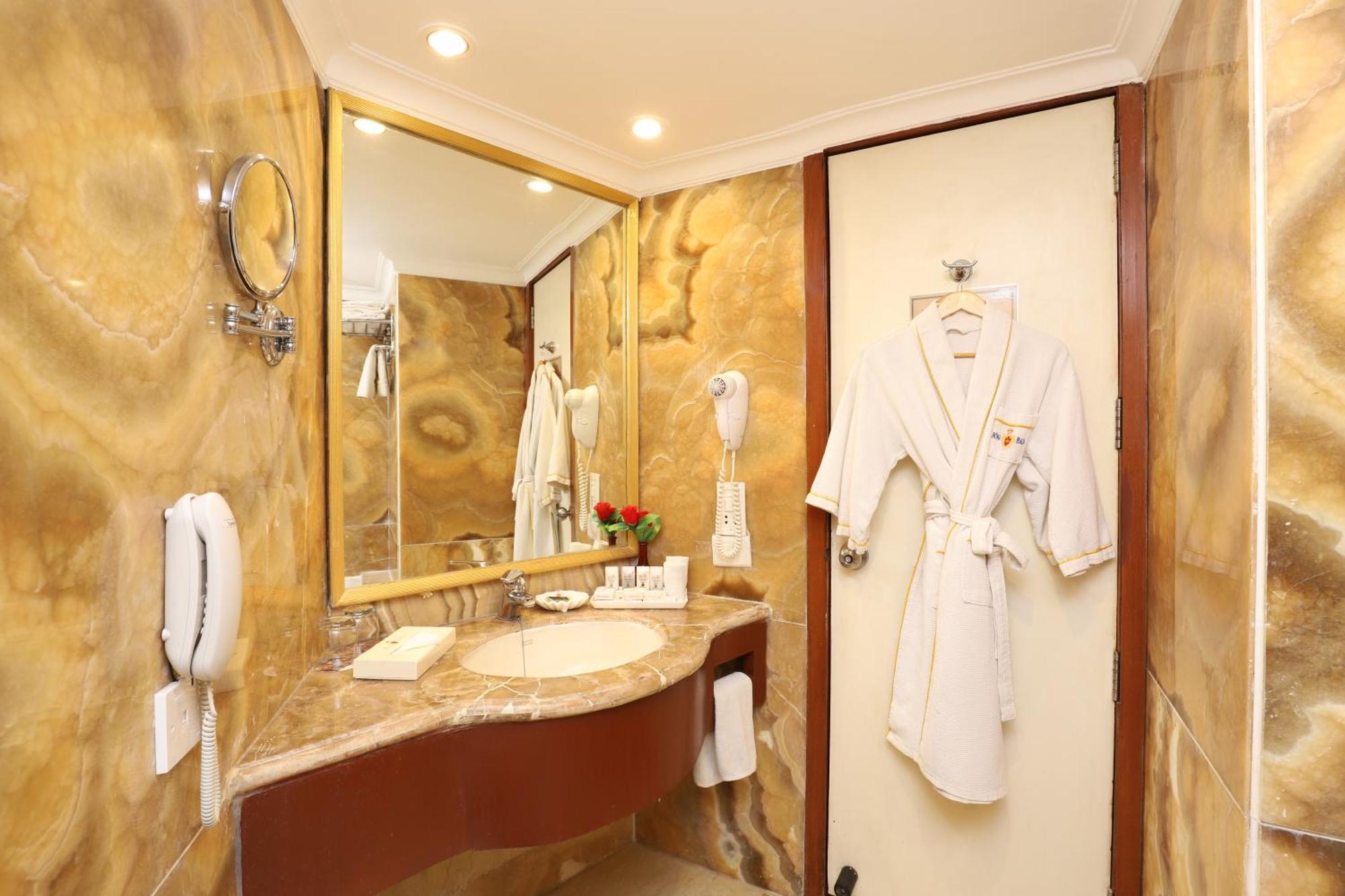 Maharaja One Bedroom Suite