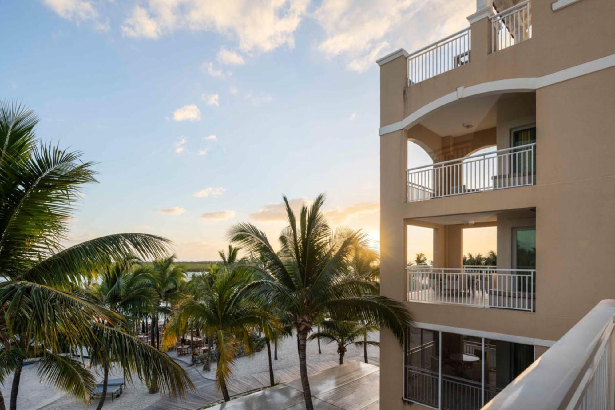 Ocean Front 1 Bedroom Suite