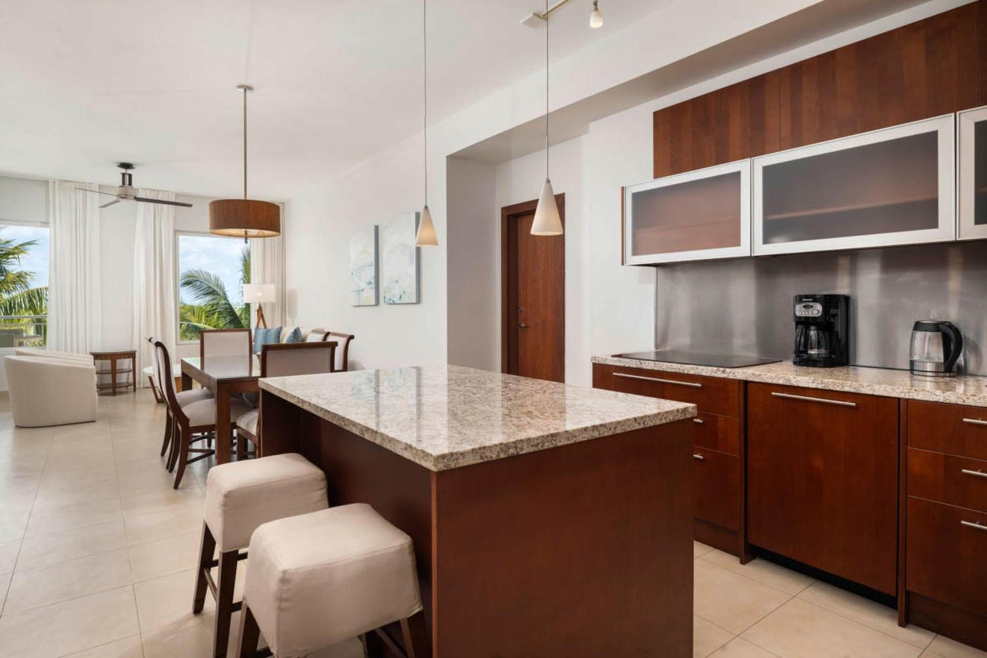 Ocean Front 1 Bedroom Suite