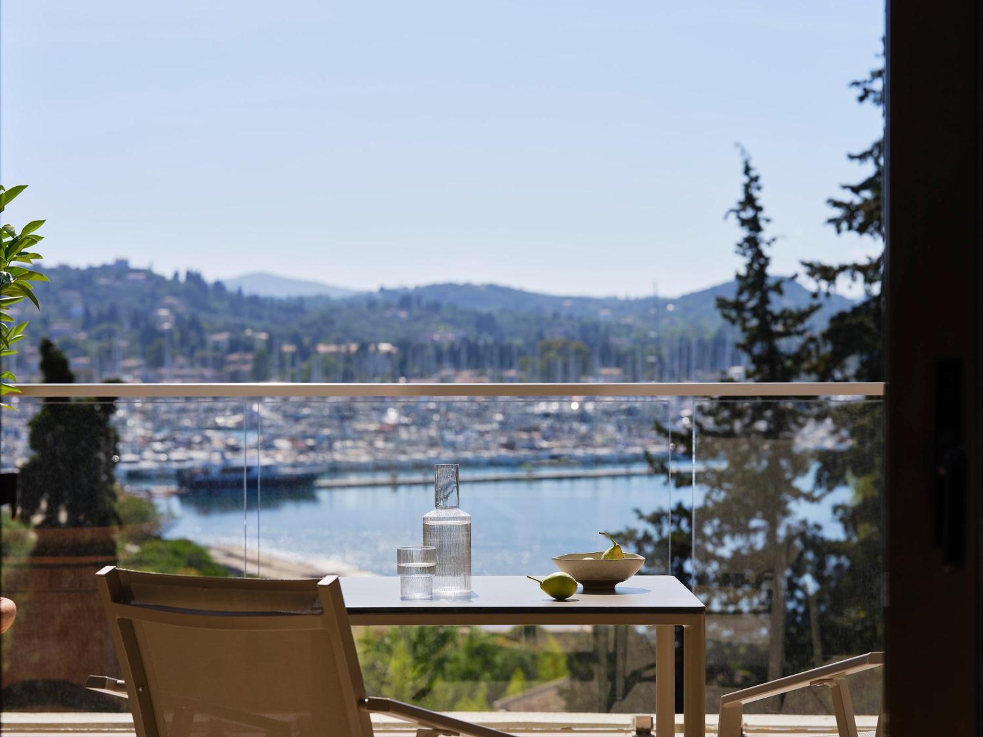Double or Twin Room Bay View