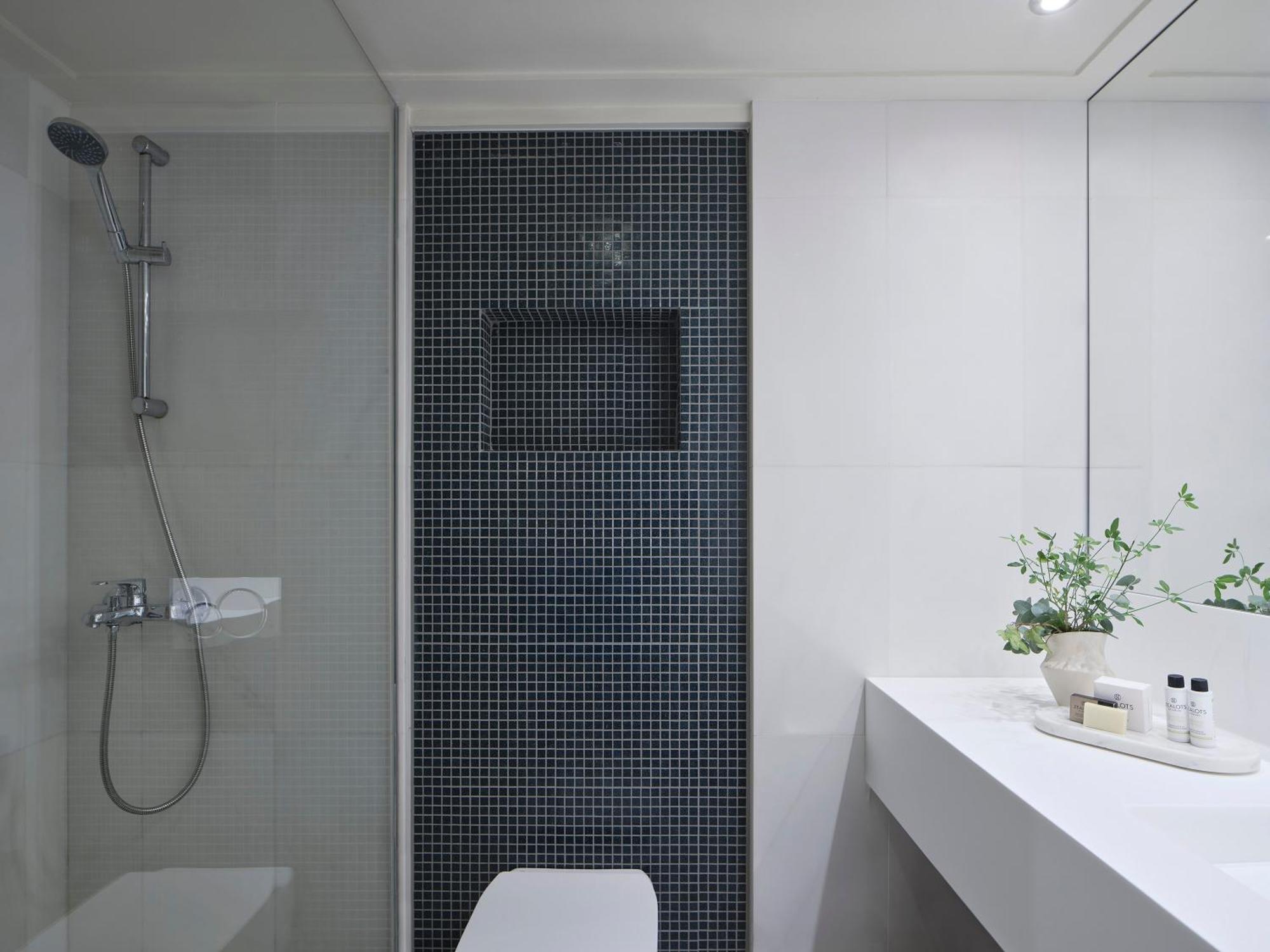 Double or Twin Room Bay View