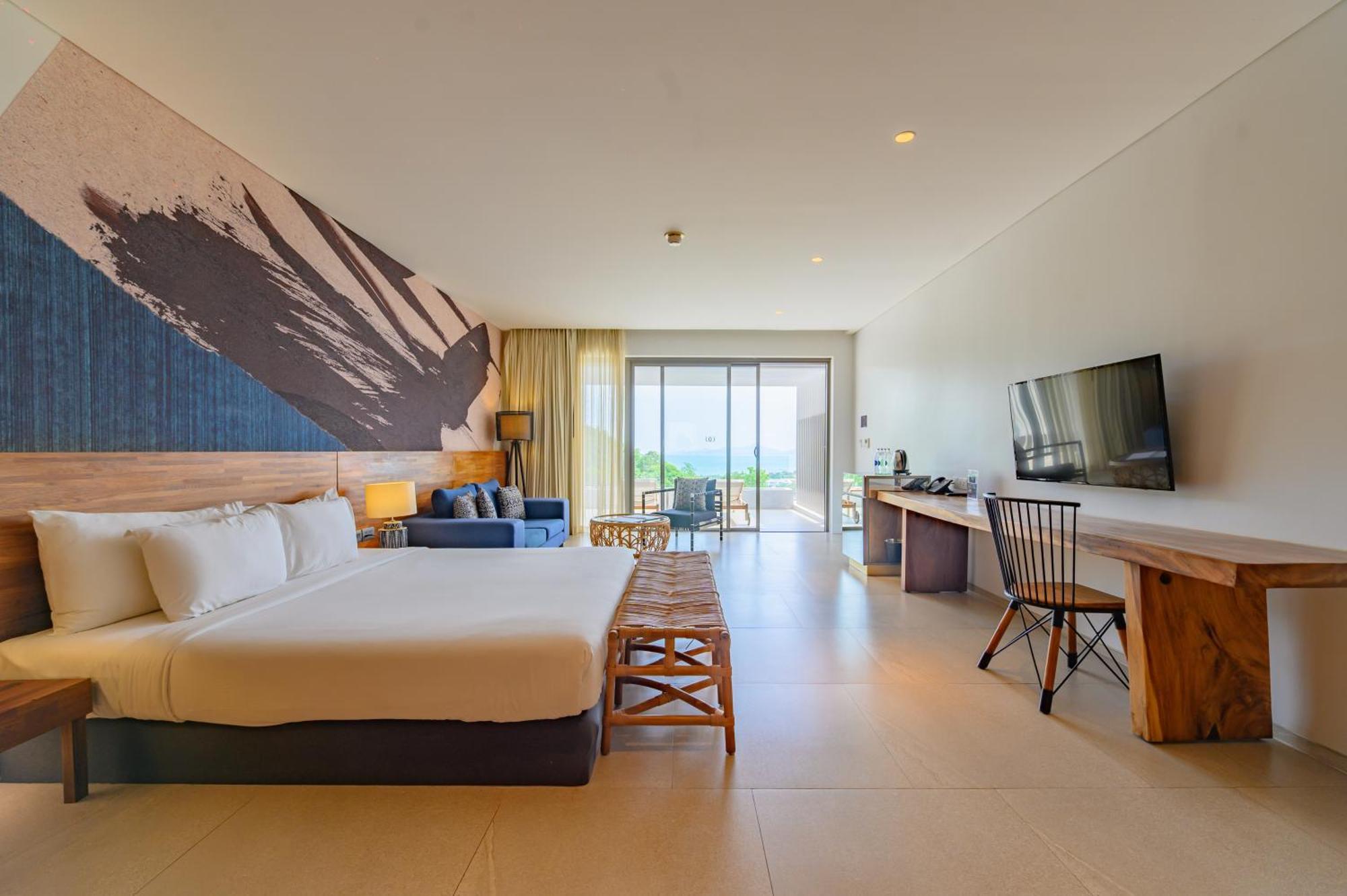 Love Ocean View Room