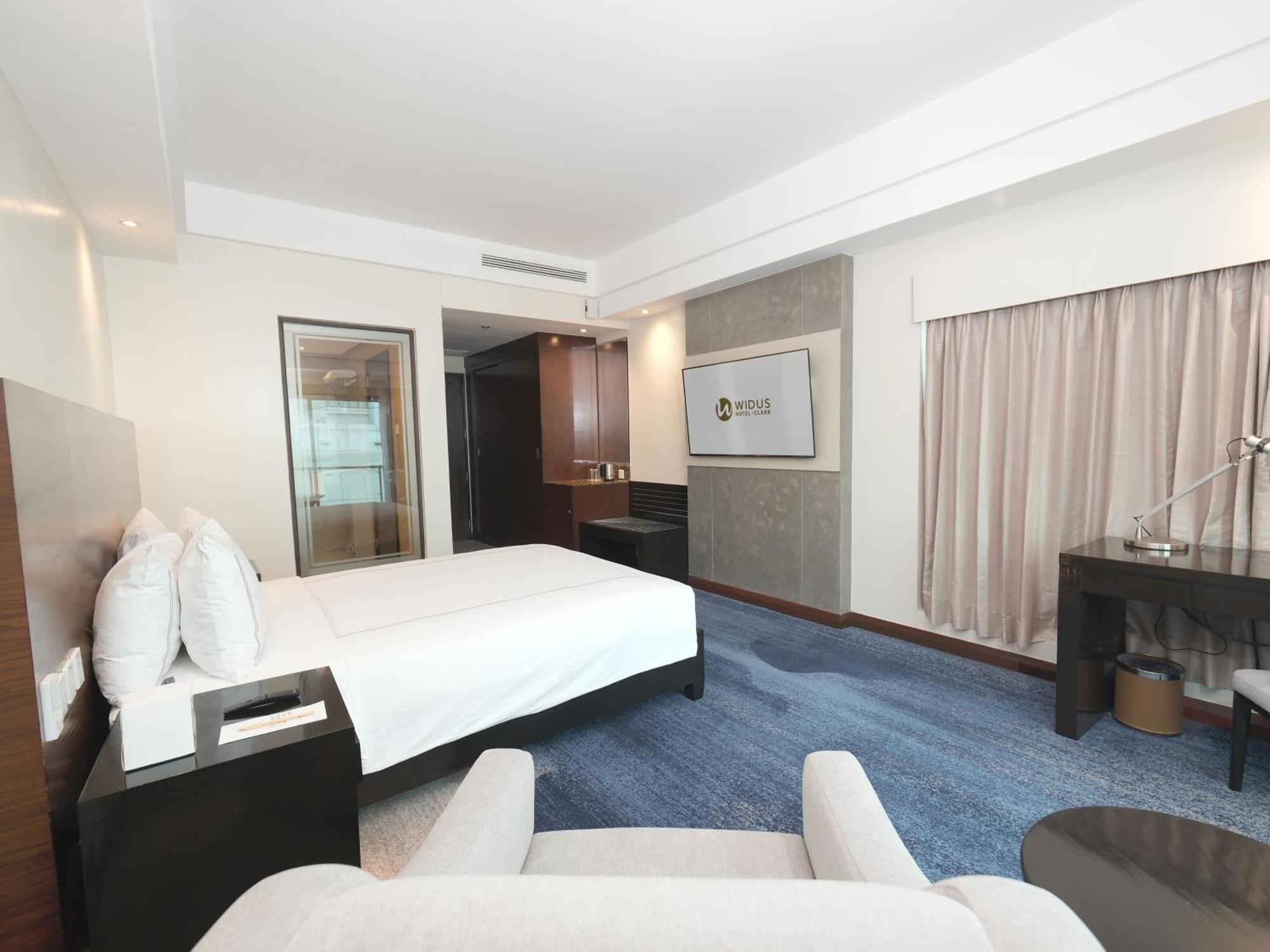 Executive Room Queen