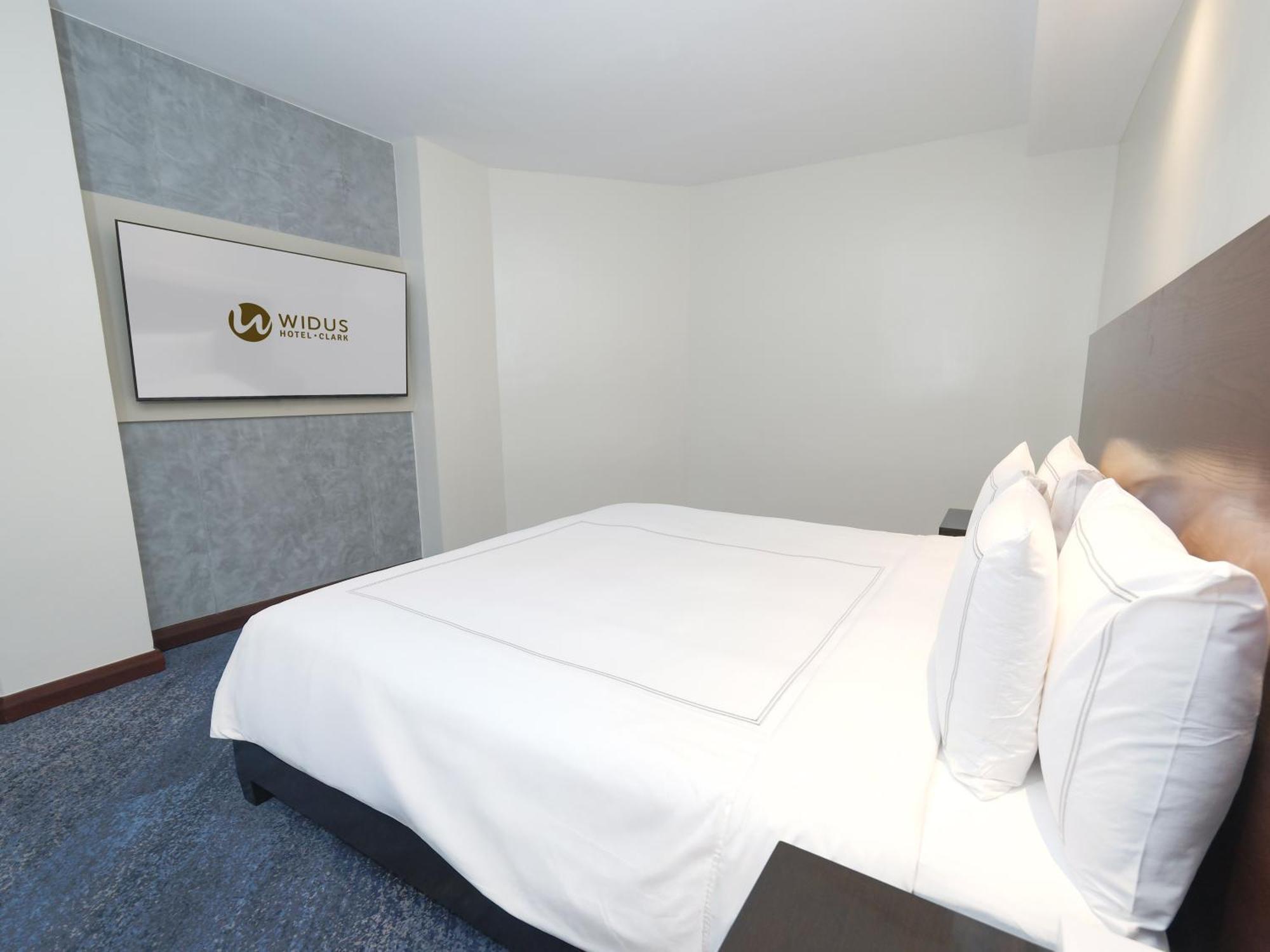 Executive Suite King Tower 2