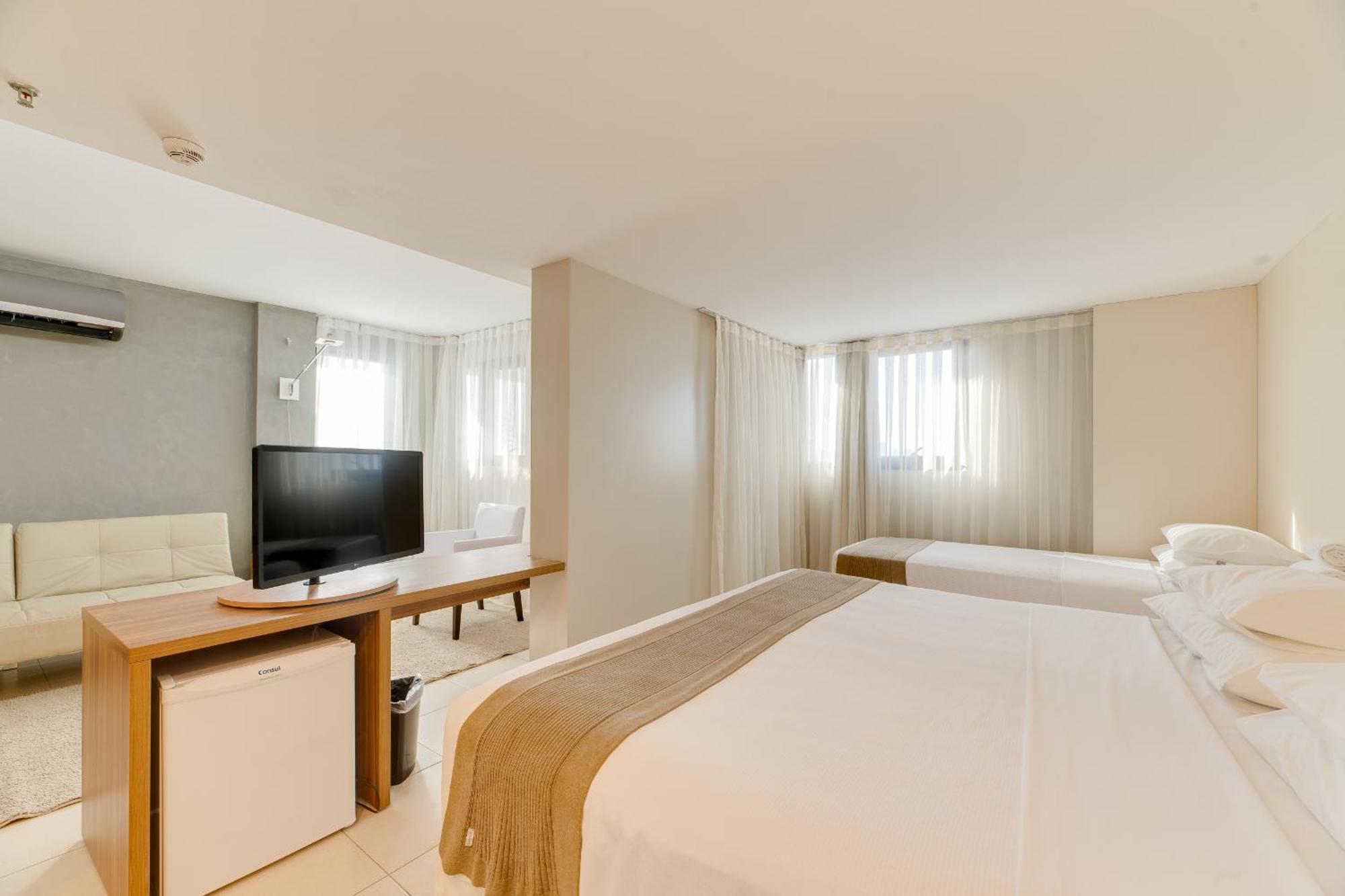 Deluxe Triple Suite,1698954046:JPEG