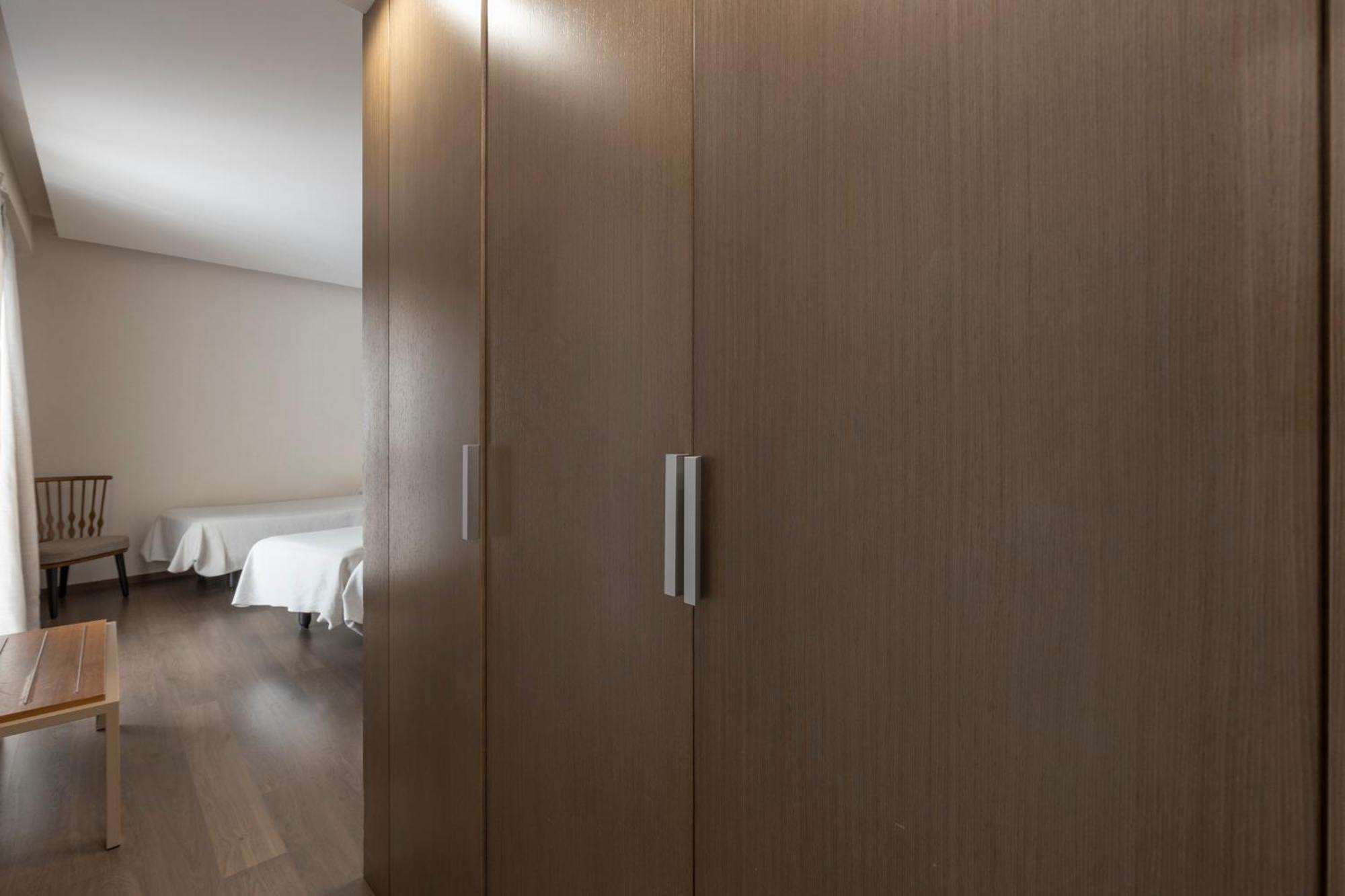 Triple Room,1698958381:JPEG