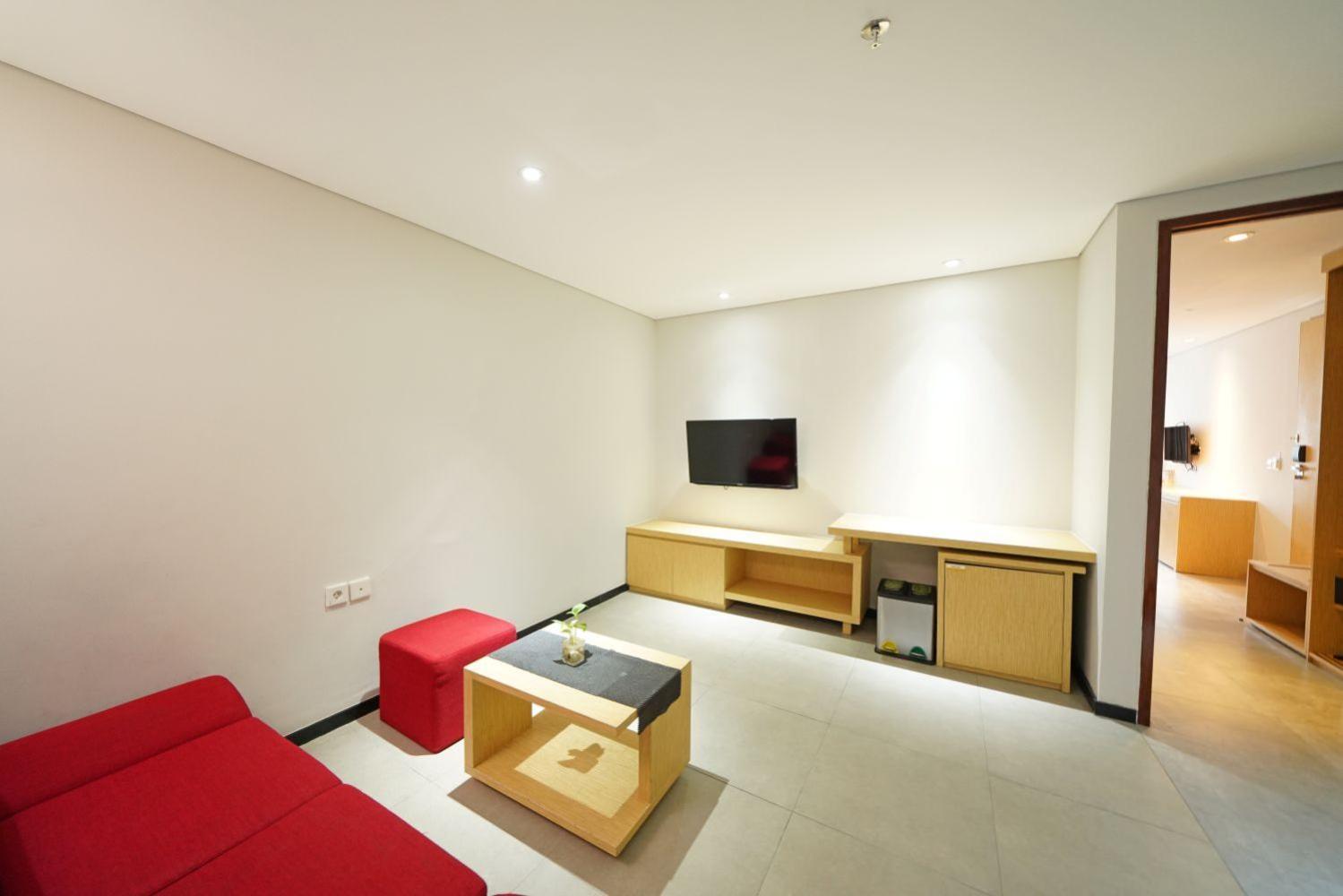 Junior Suite,1698959764:JPEG