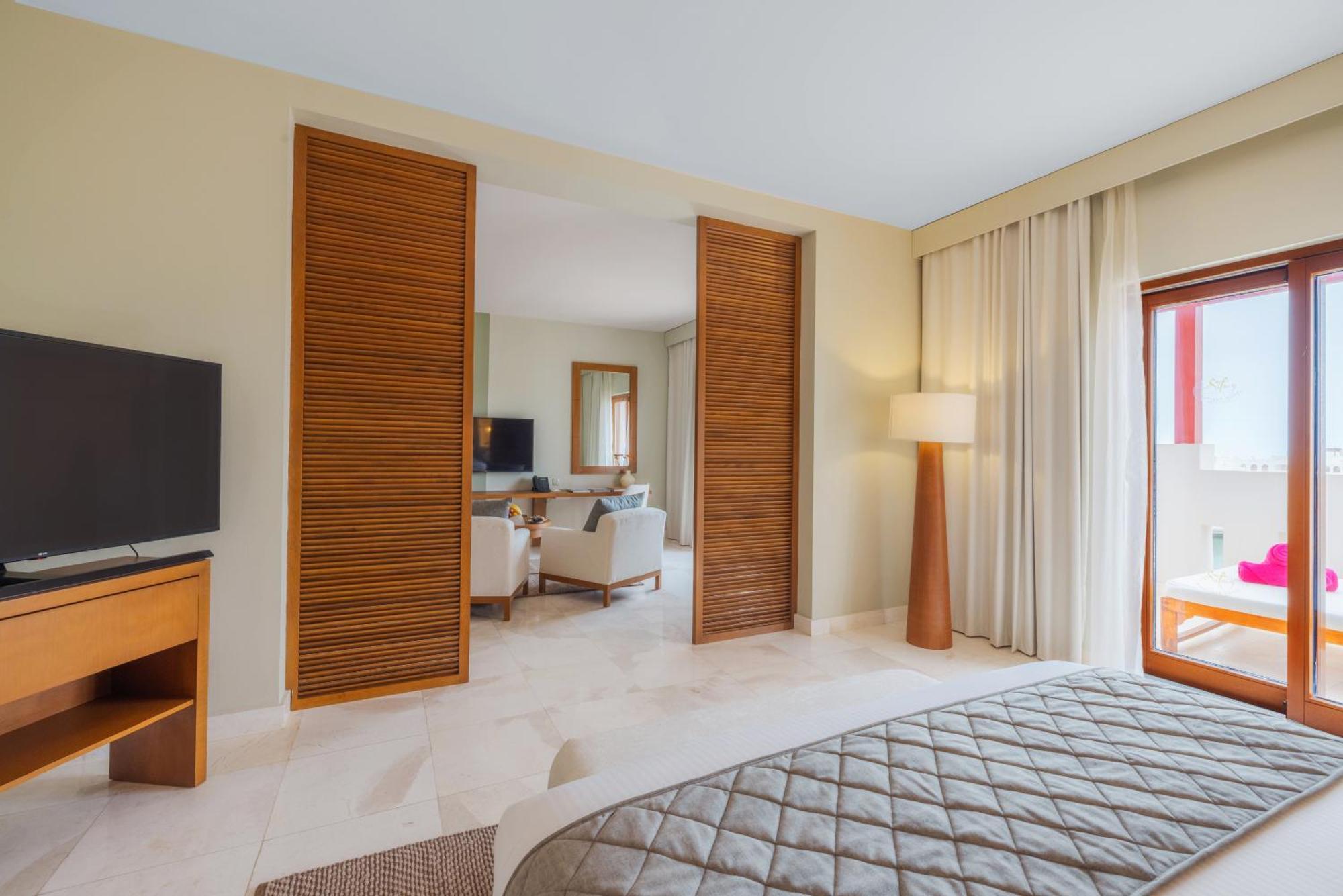 Sifawy Deluxe Suite