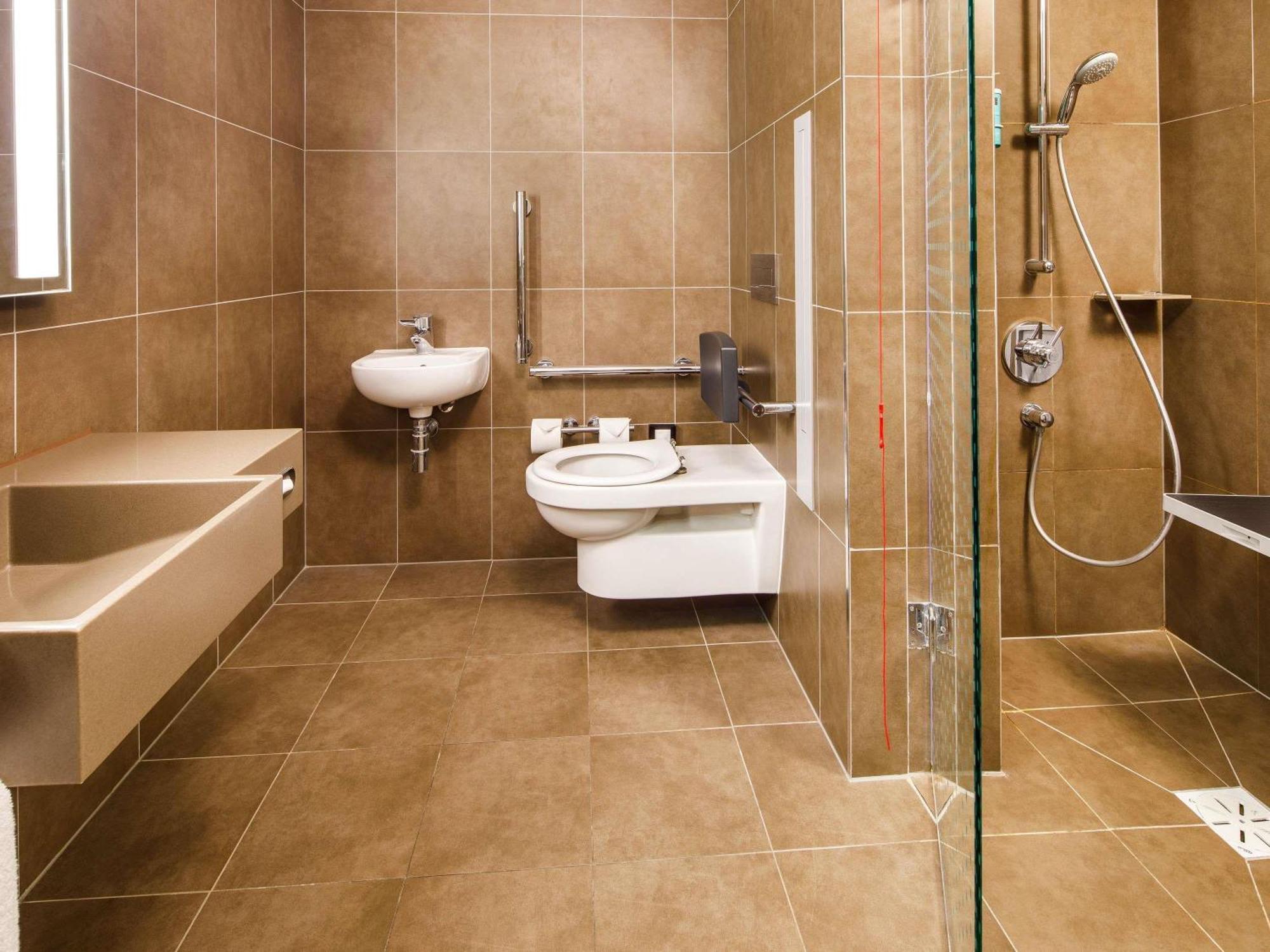 Superior Queen Room with Sofa Bed - Mobility Access,1704829299:JPEG