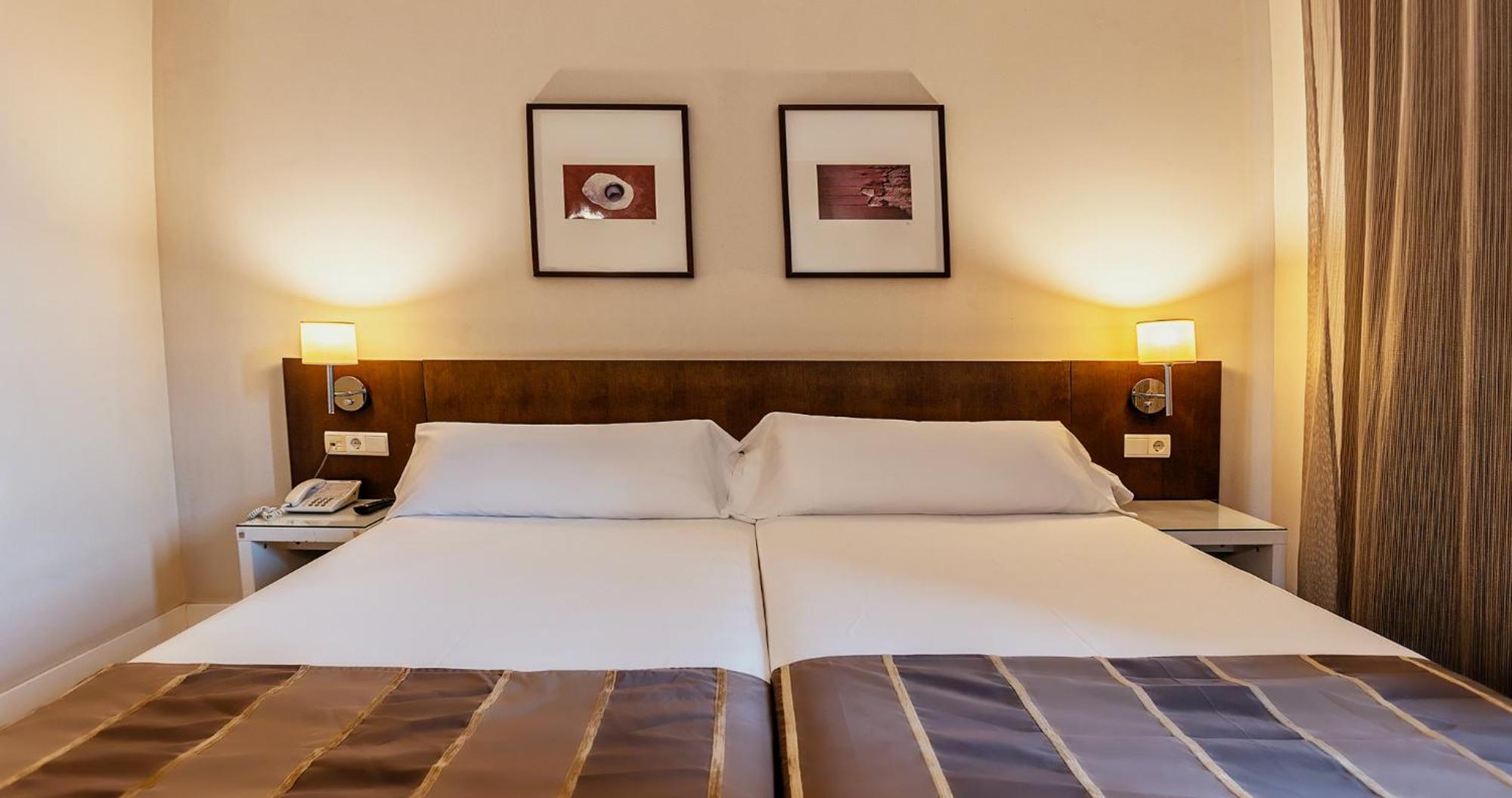 Standard Twin Room,1704851961:JPEG