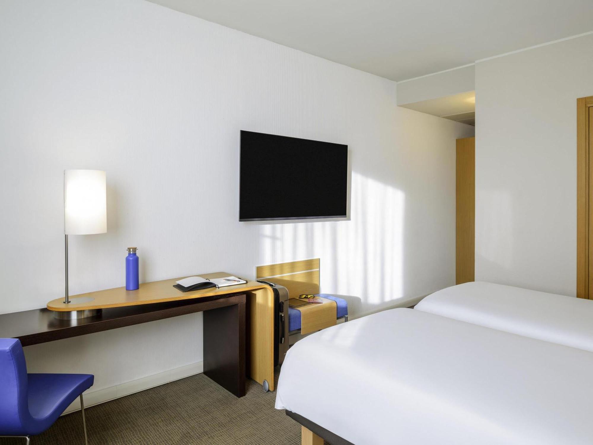 Superior Twin Room,1704858253:JPEG