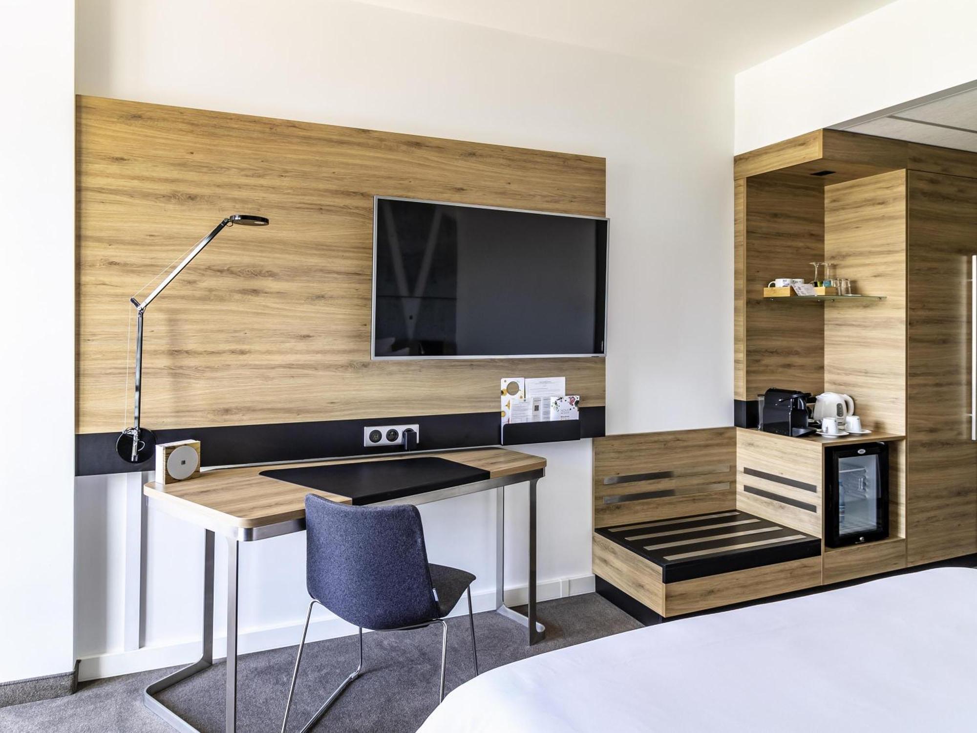 Executive Room with a Double Bed,1730005963:JPEG