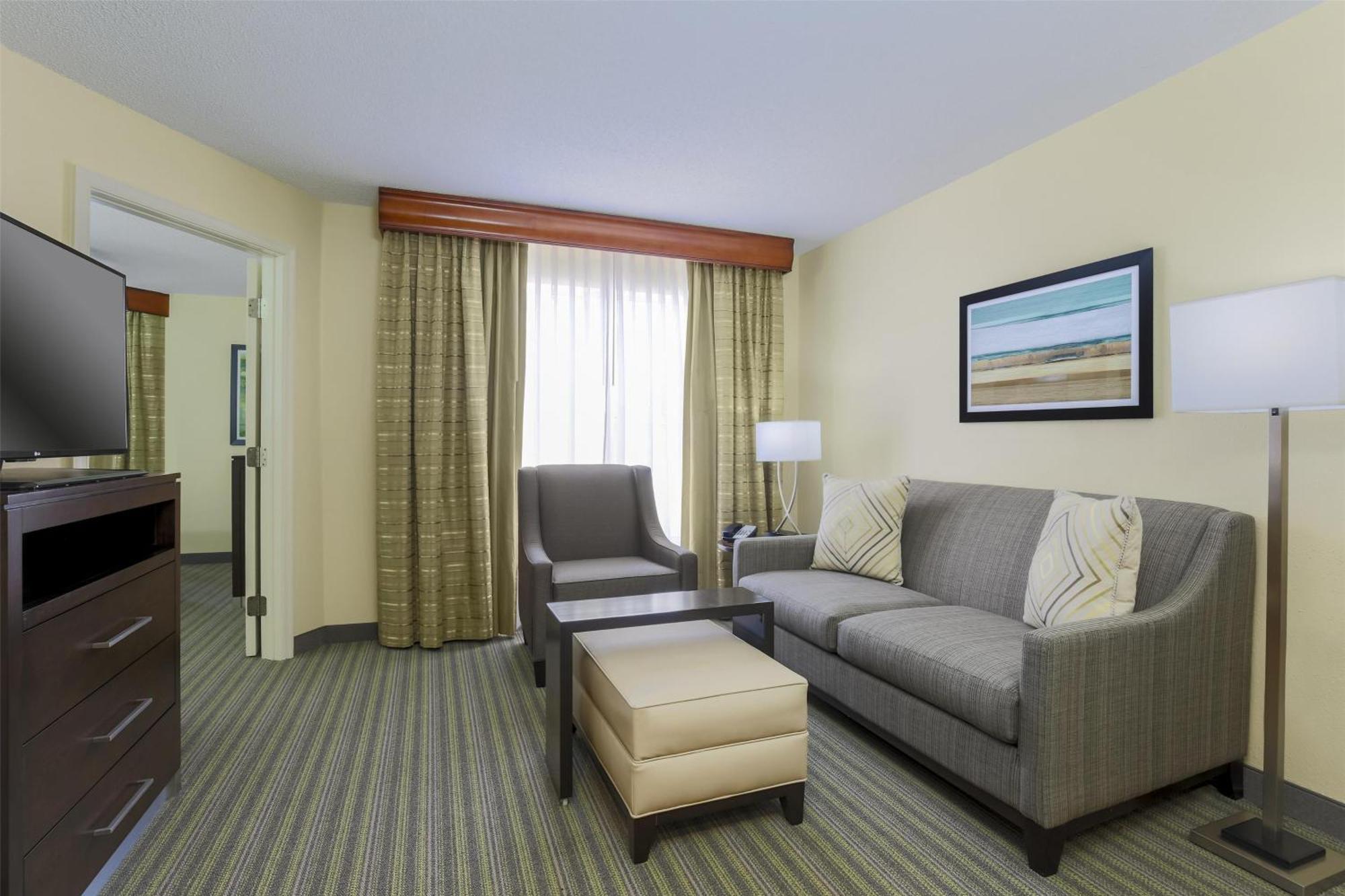 King Suite Two King Beds Non-Smoking