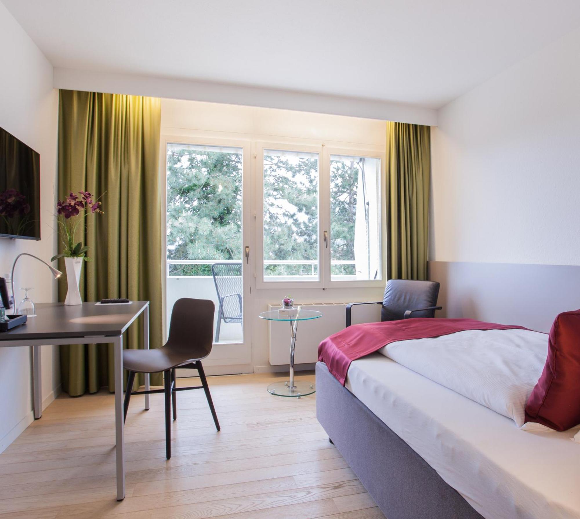 Queen Room Balcony