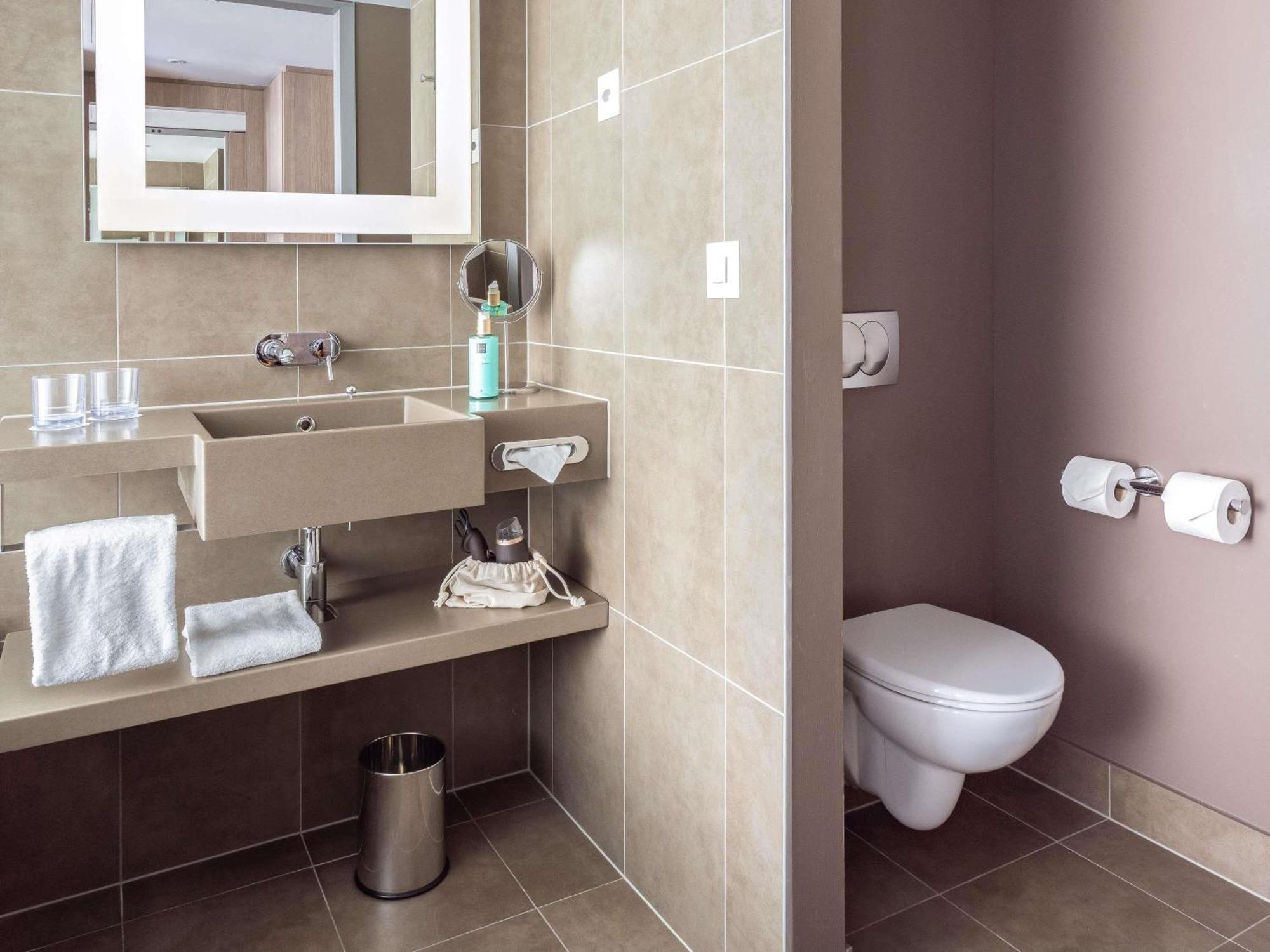 Executive Double Room with Sofa Bed,1704943472:JPEG