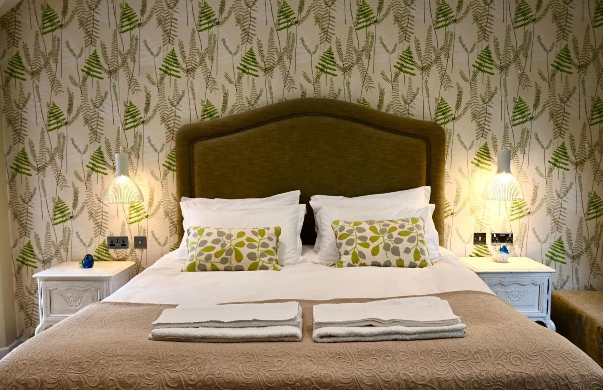 Junior Suite,1704951383:JPEG