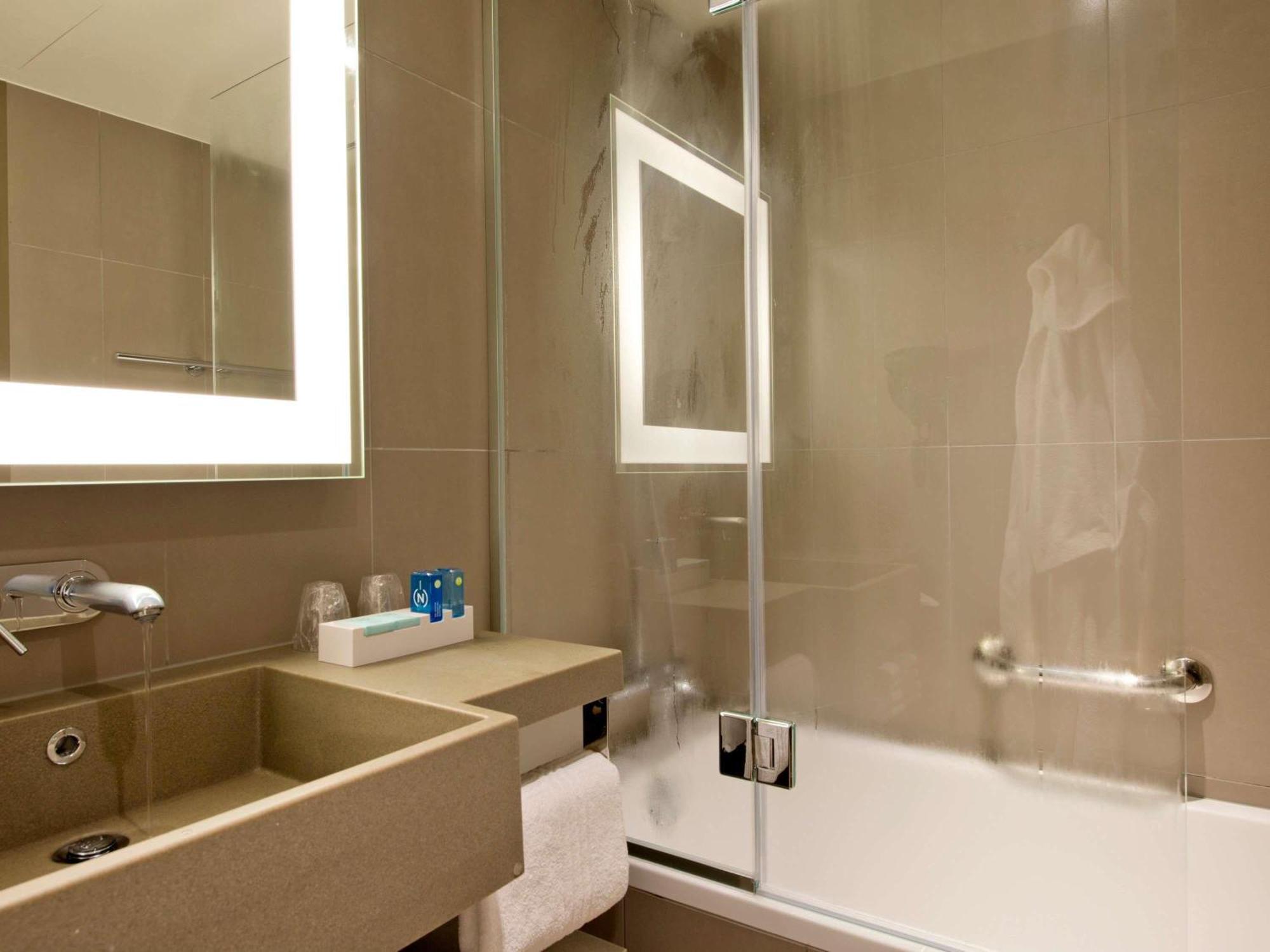 MyRoom: Time to relax