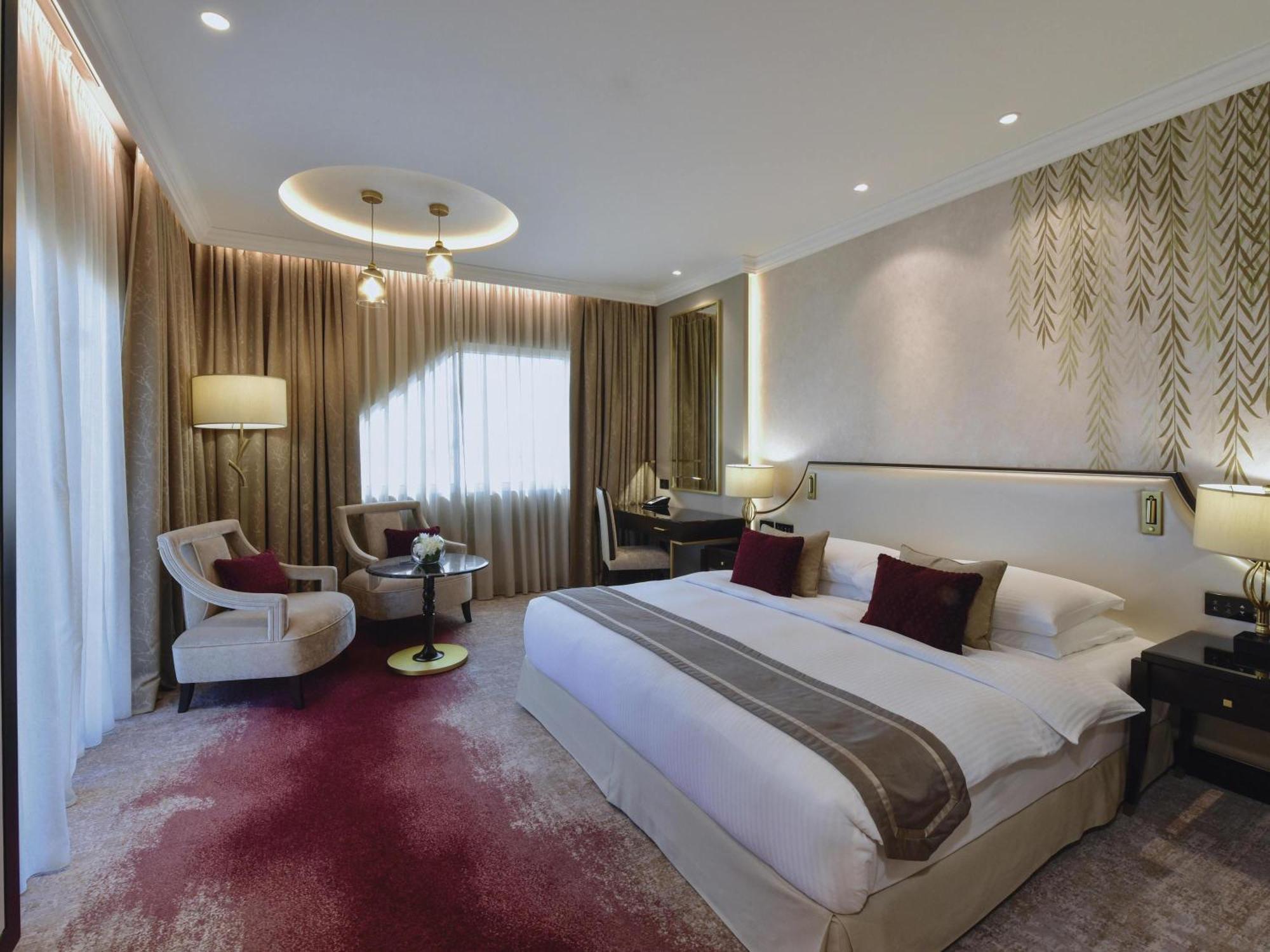 Deluxe King Room,1705561627:JPEG
