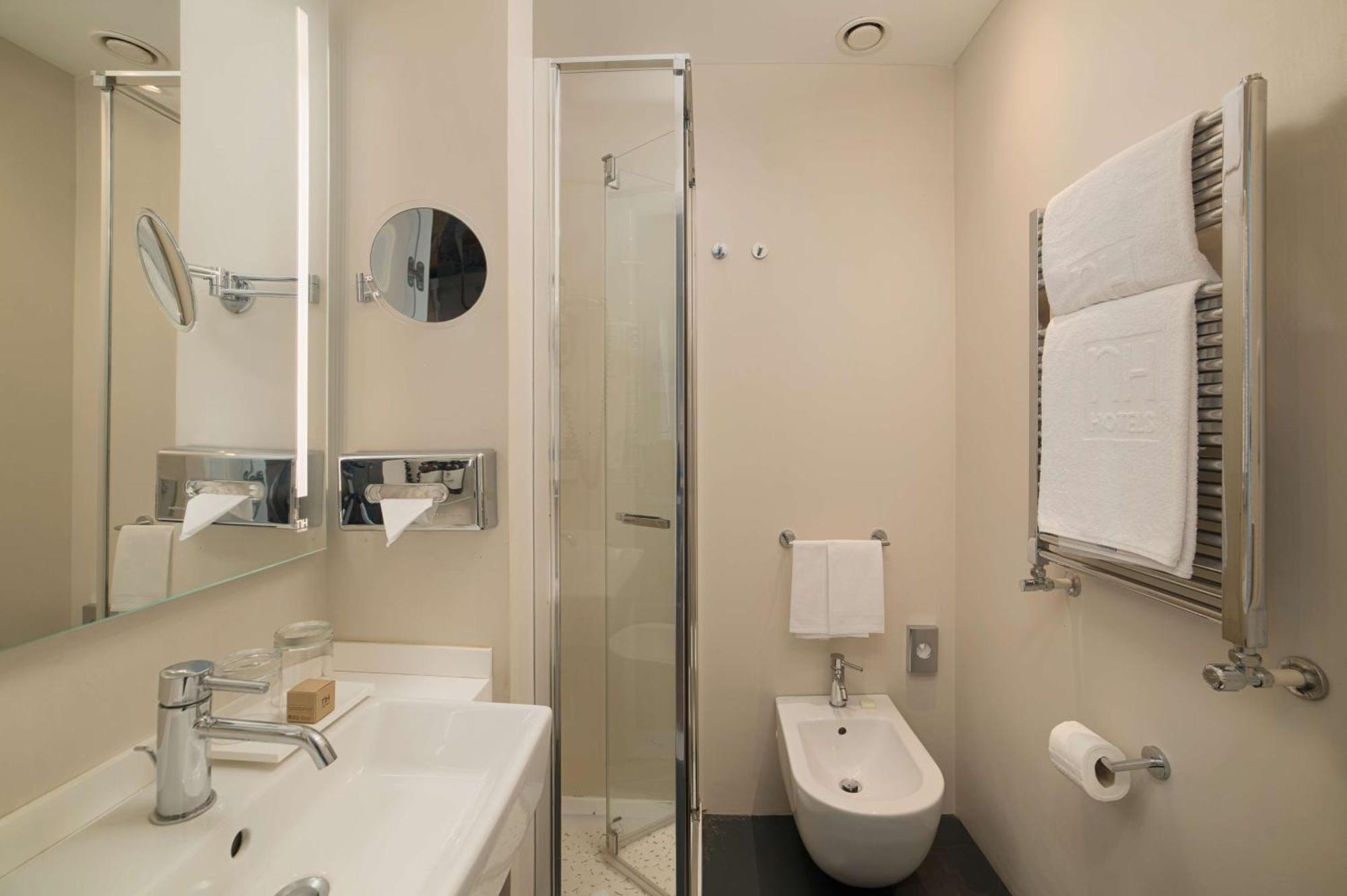 Superior Double or Twin Room XL View