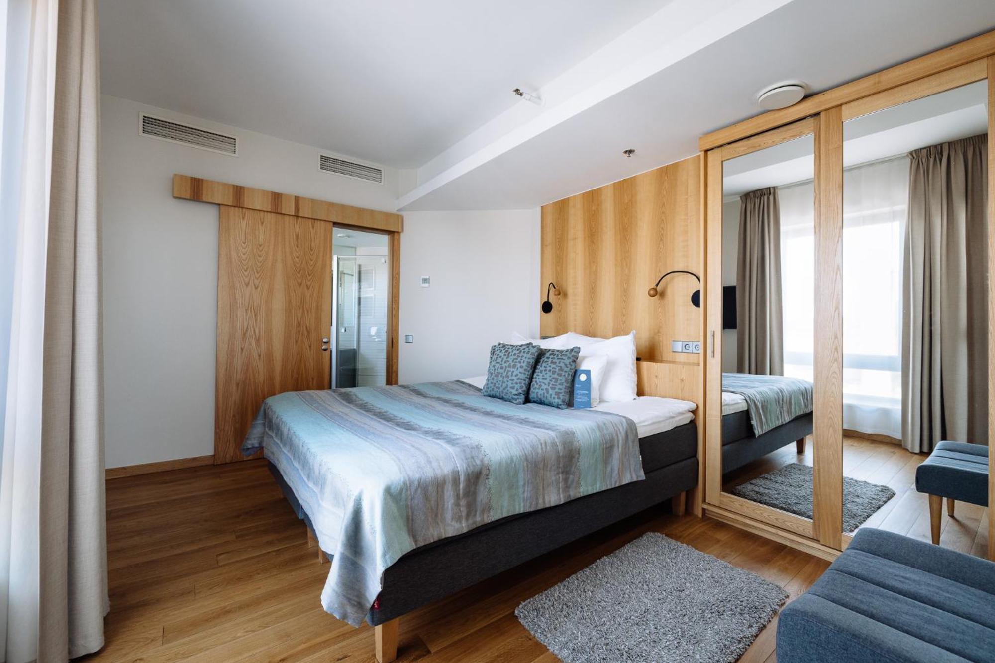 Suite Sea View,1705563854:JPEG