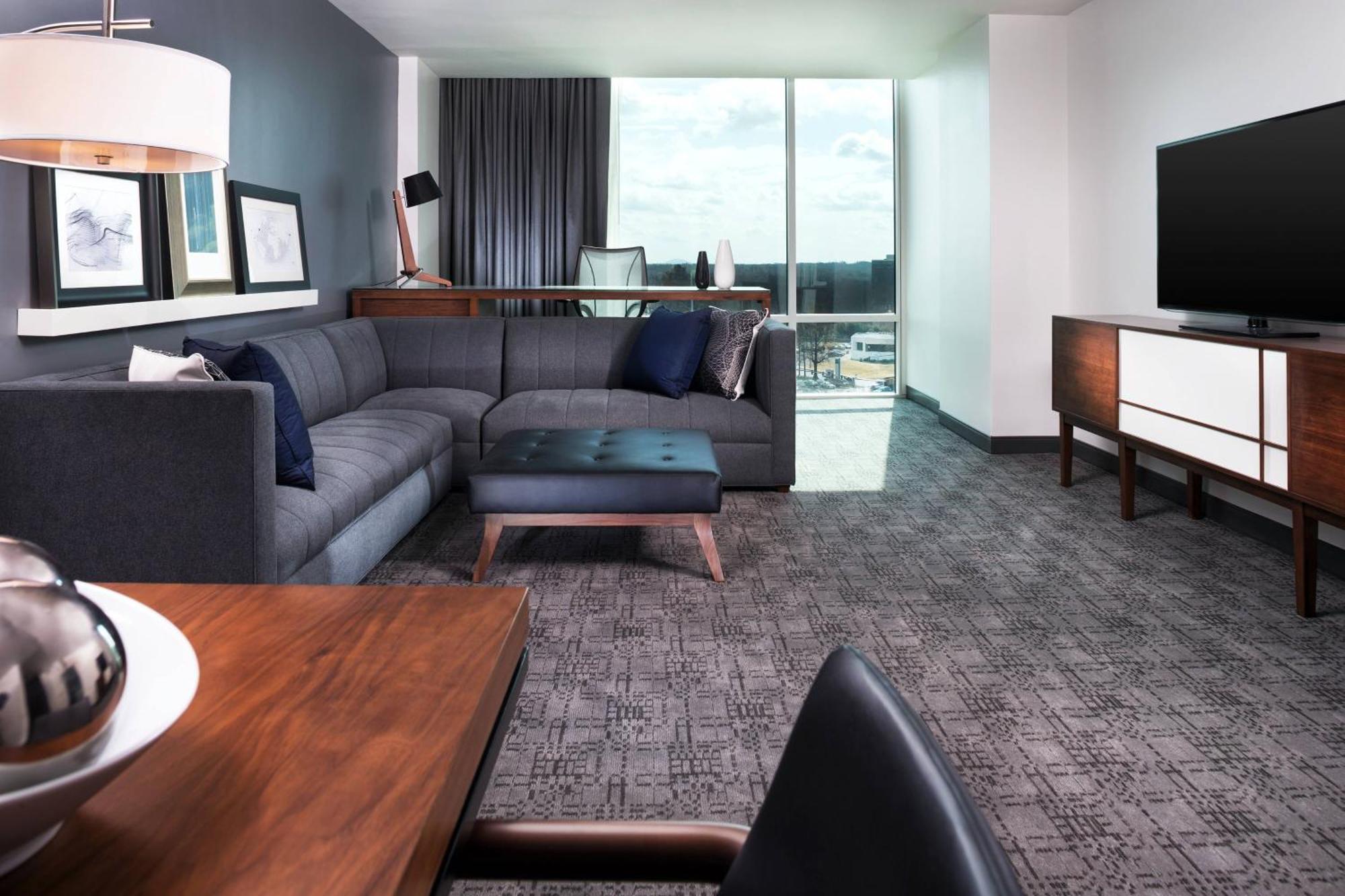 Suite 1 King