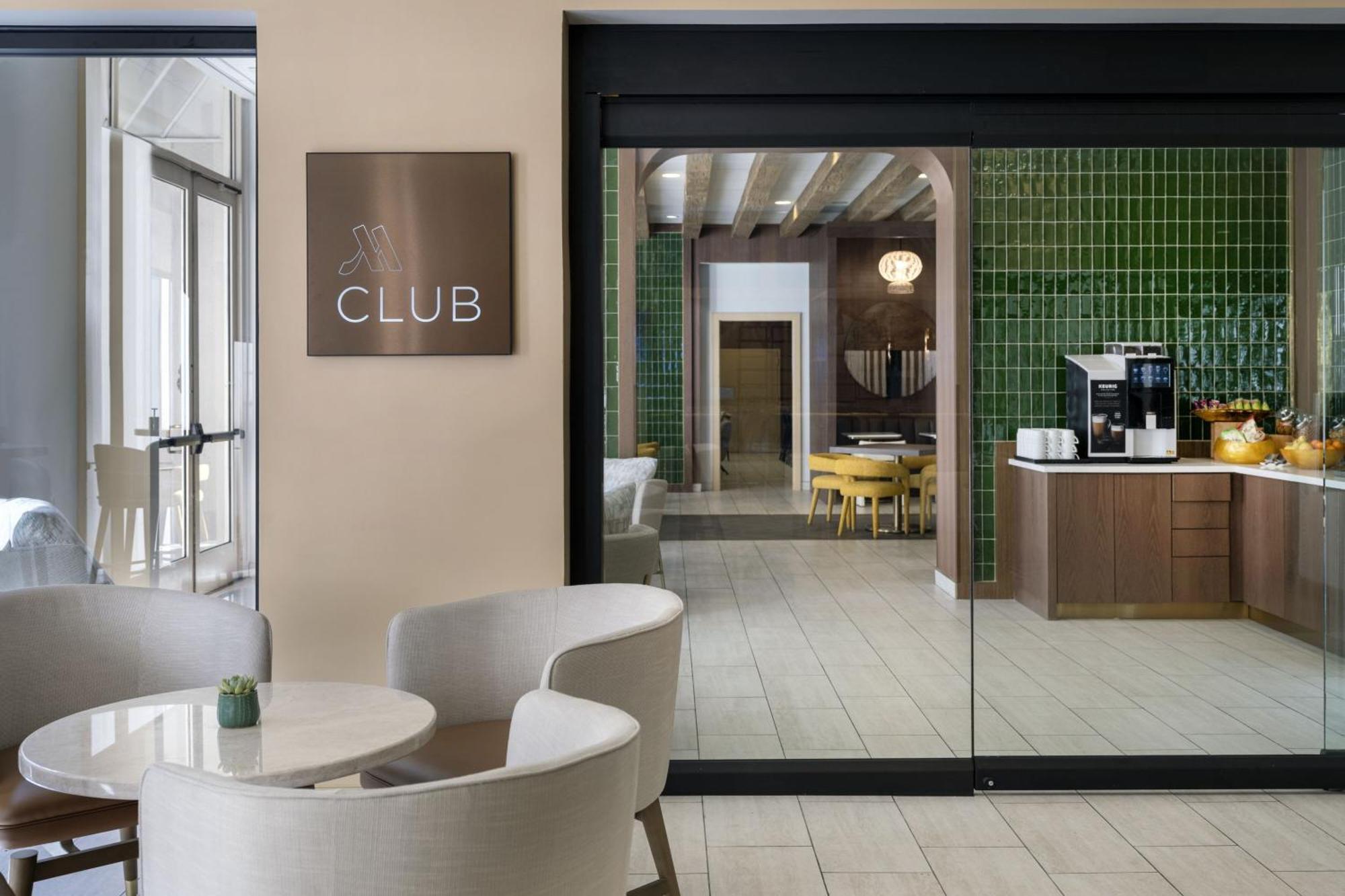 Concierge Level King Room