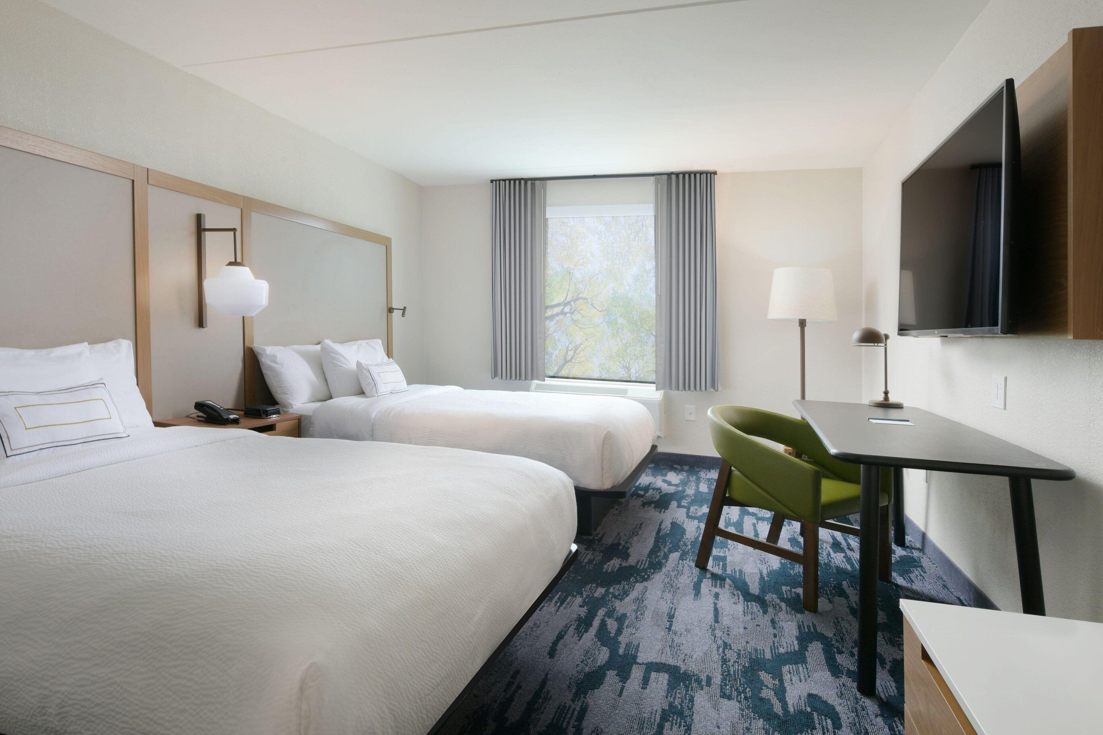 Queen Room with Two Queen Beds,1706465902:JPEG