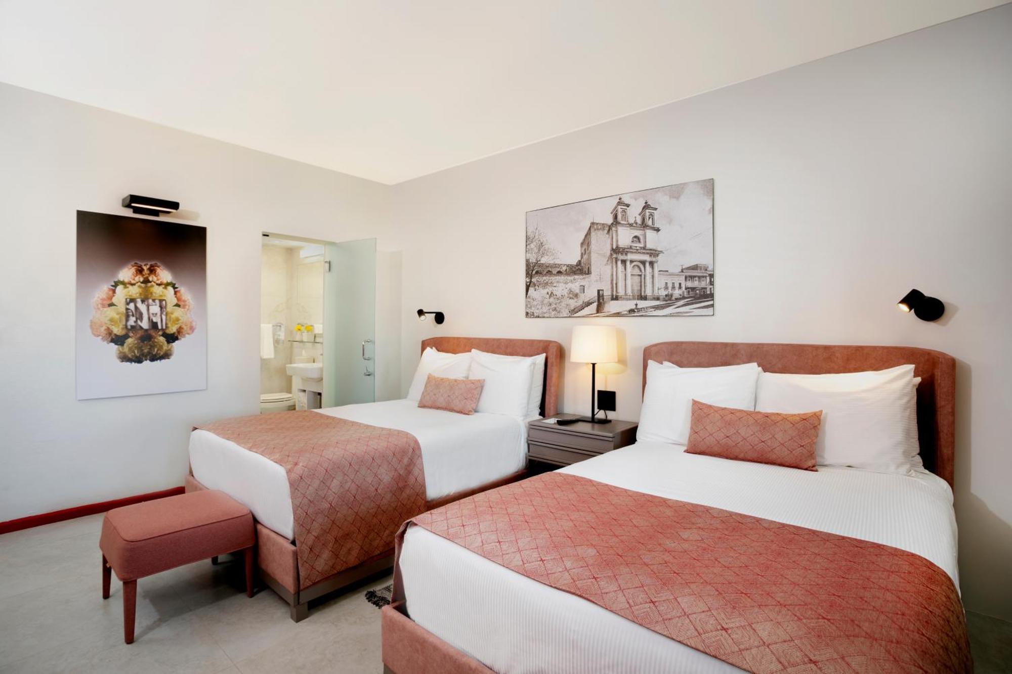 Double Room View of the City