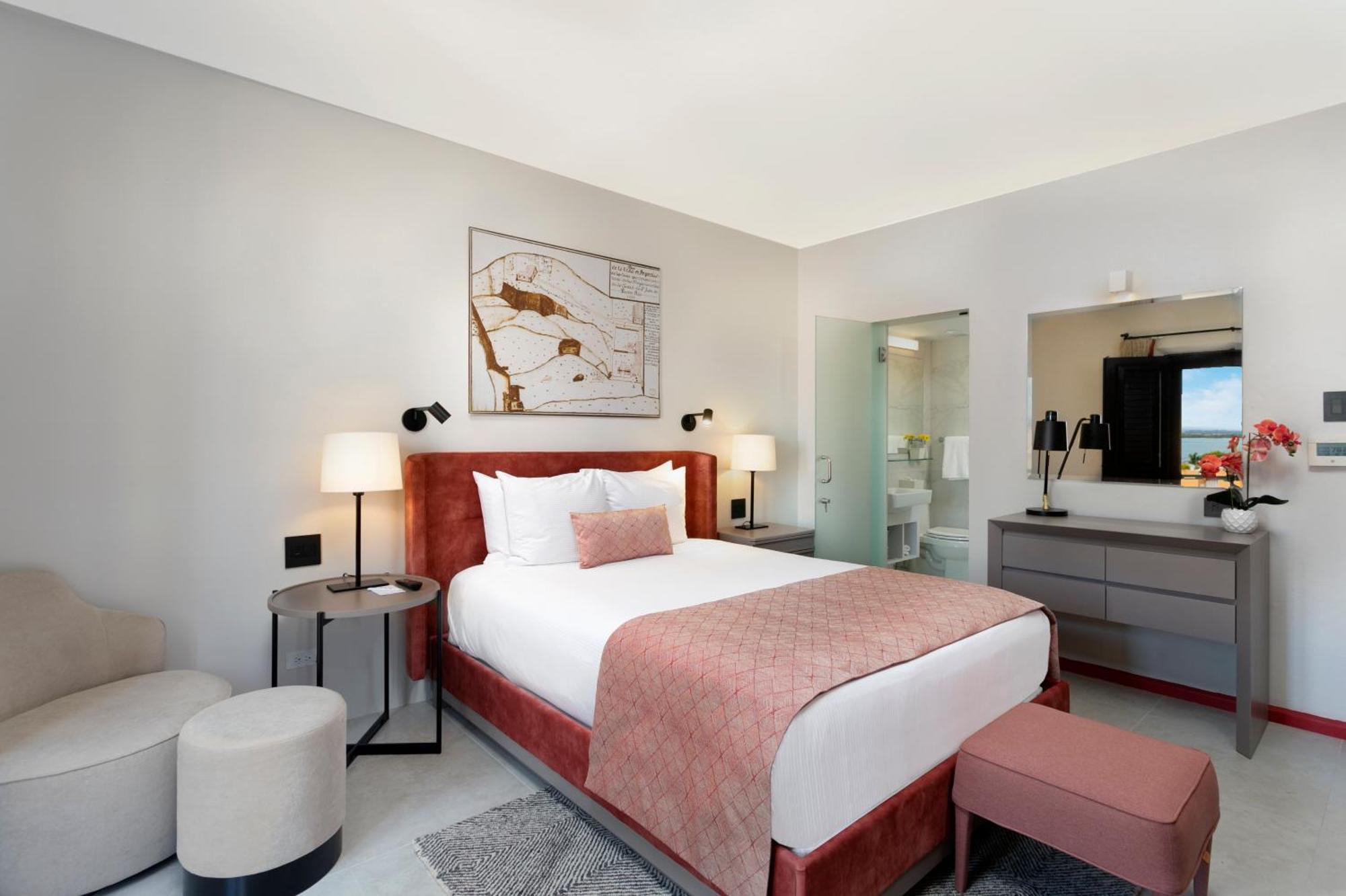 Queen Room Bay View