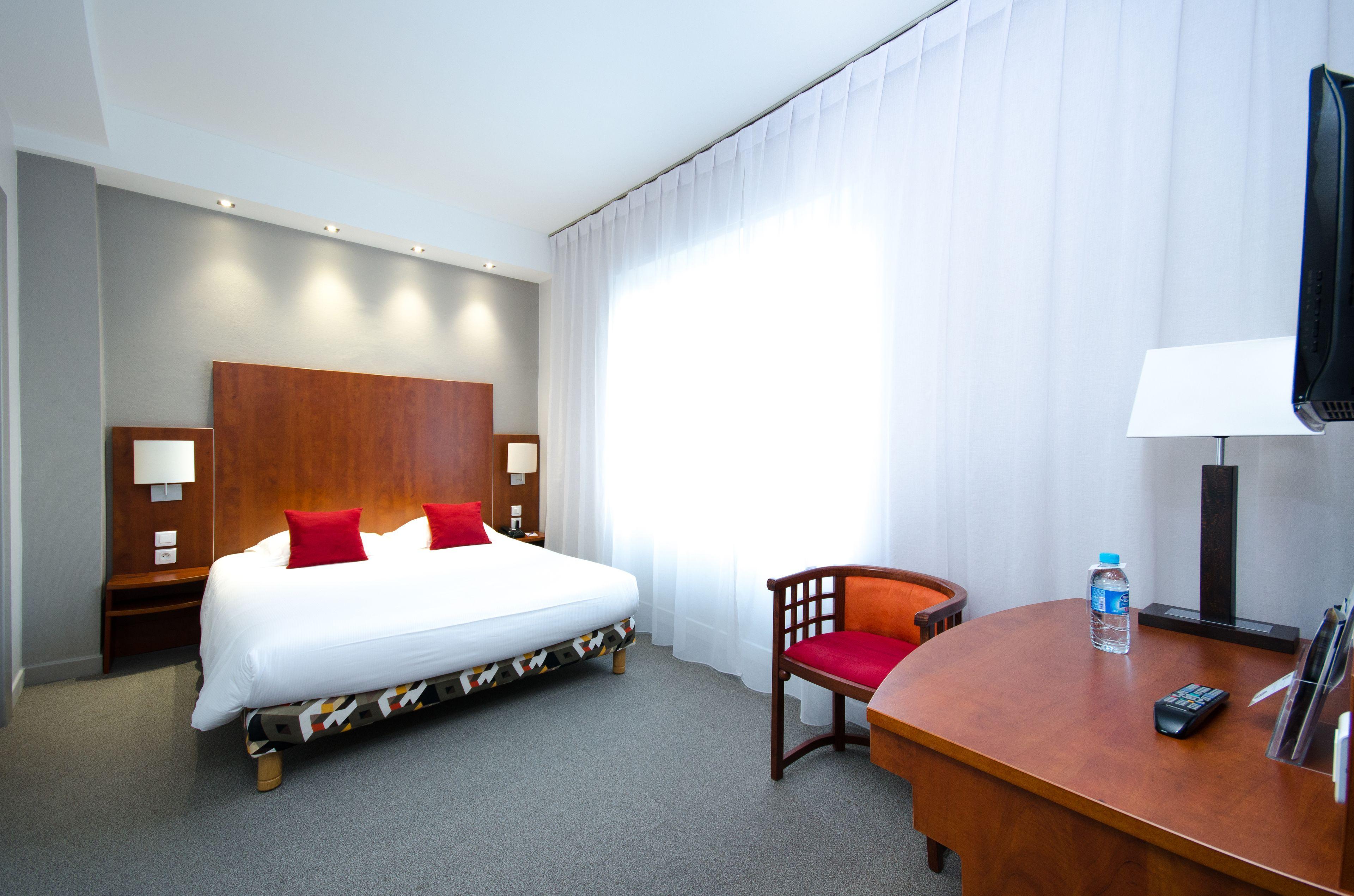 Comfort Queen Room Non-Smoking
