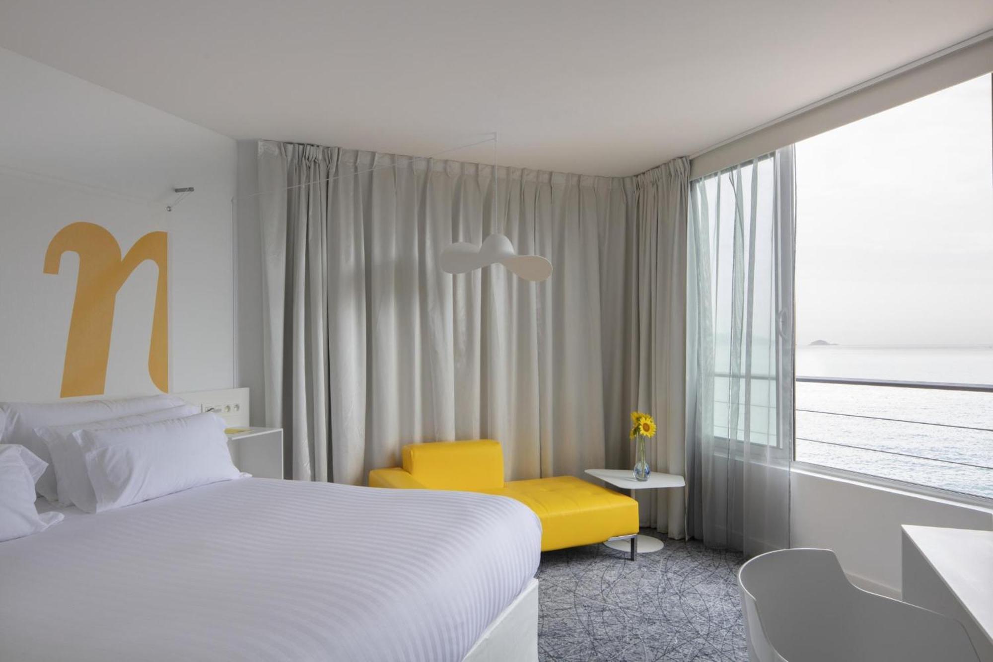 Nhow Sea View Room