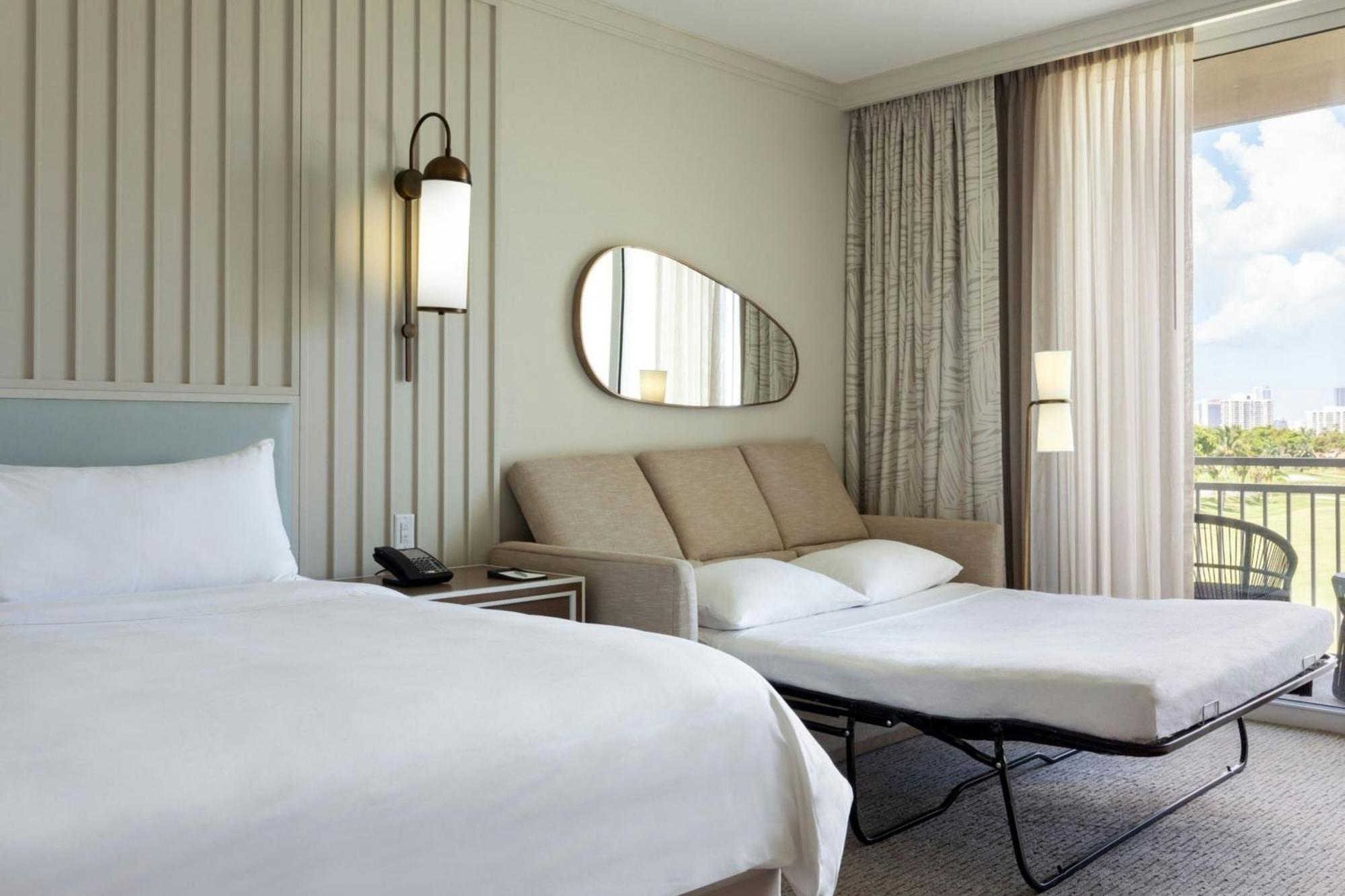 Golf View King Guest room 1 King Golf view Balcony