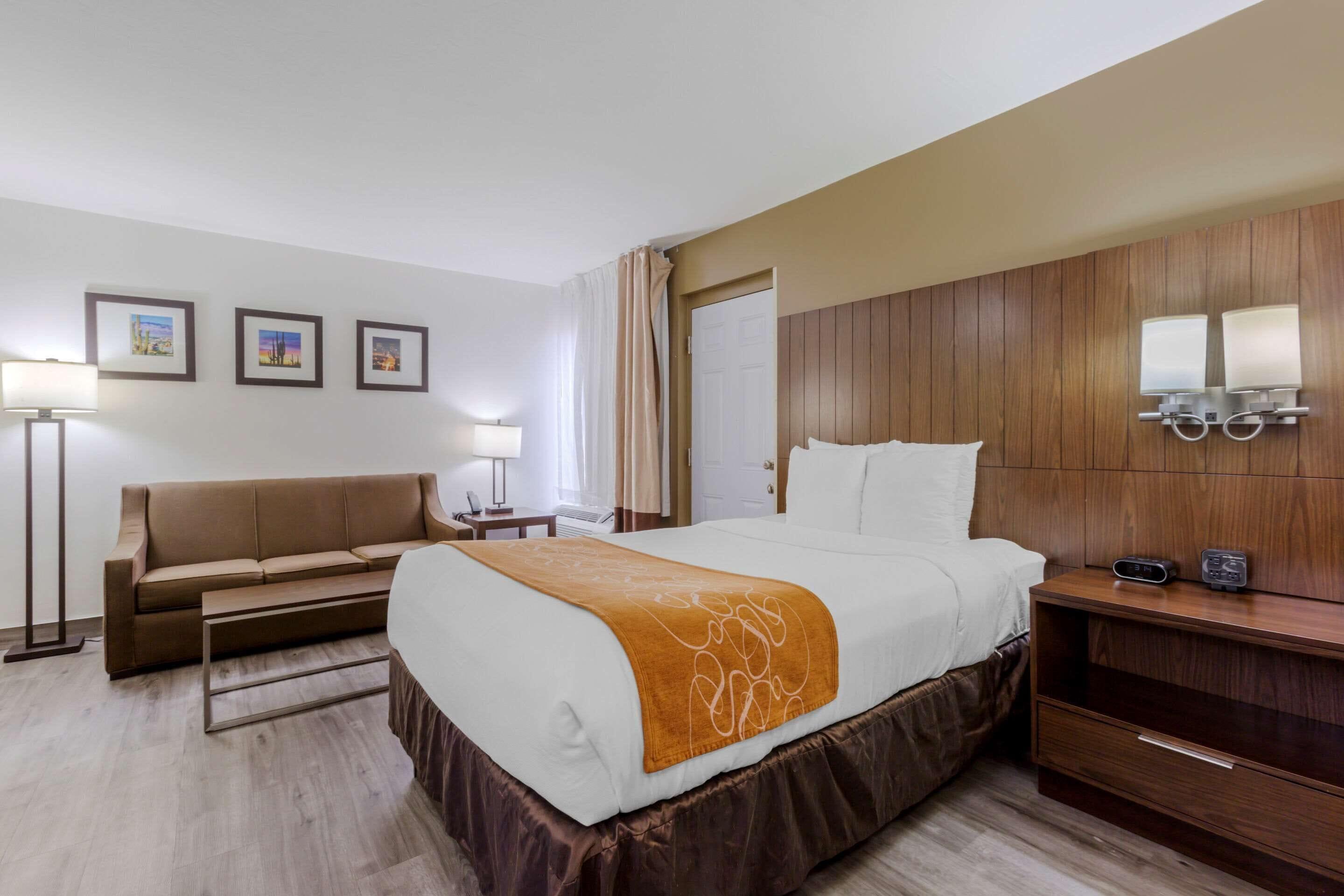 Standard Double Suite
