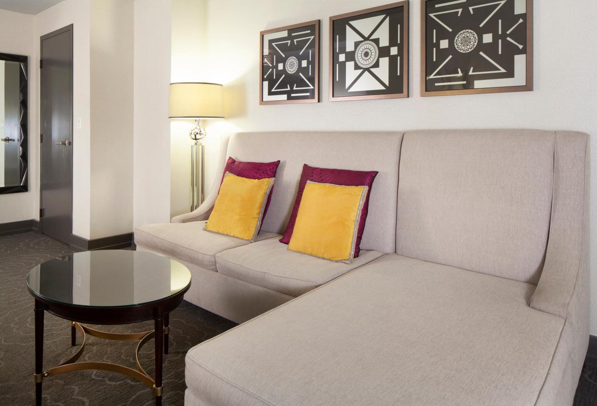 Premium King Room
