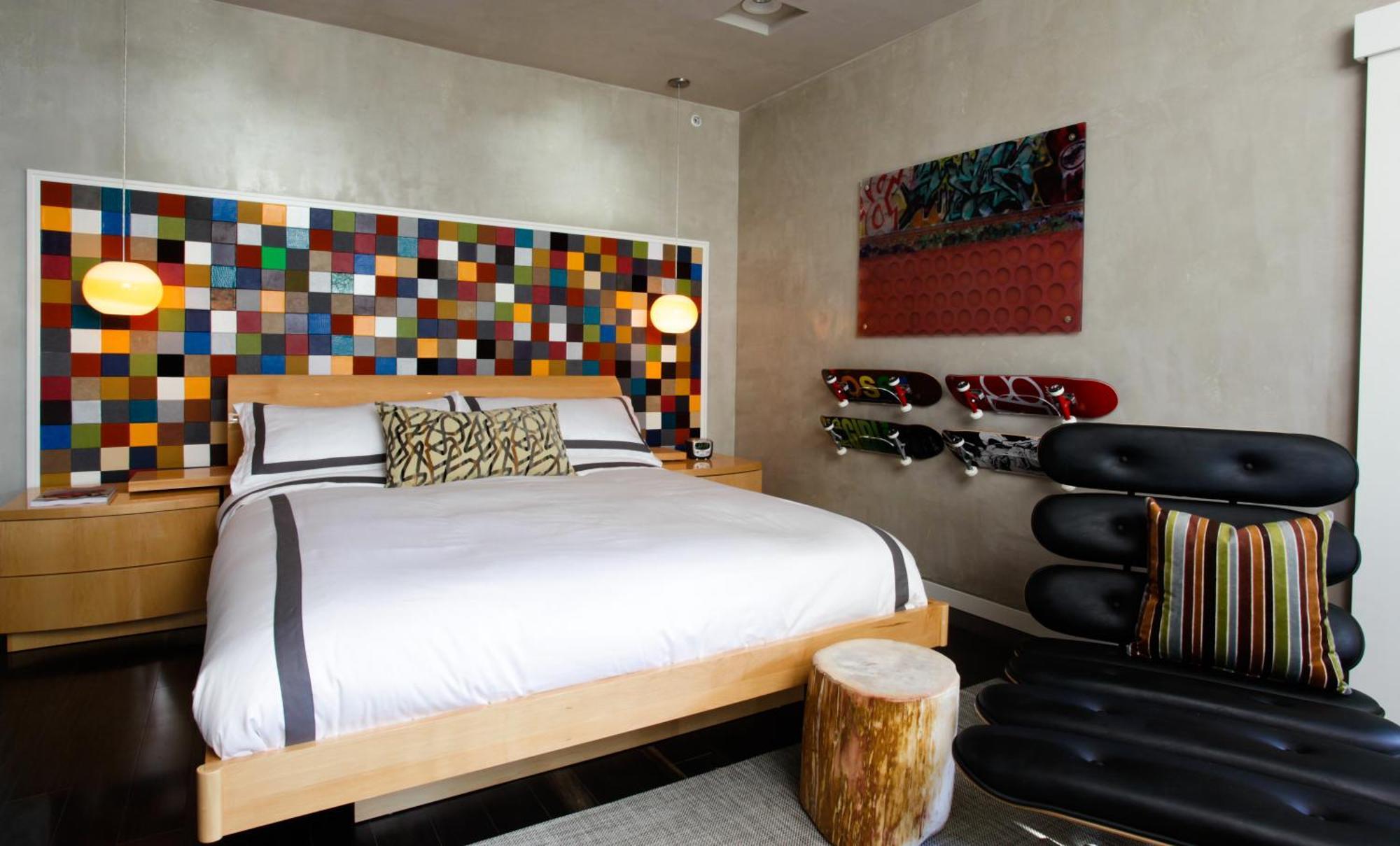 Surf Themed Queen Room