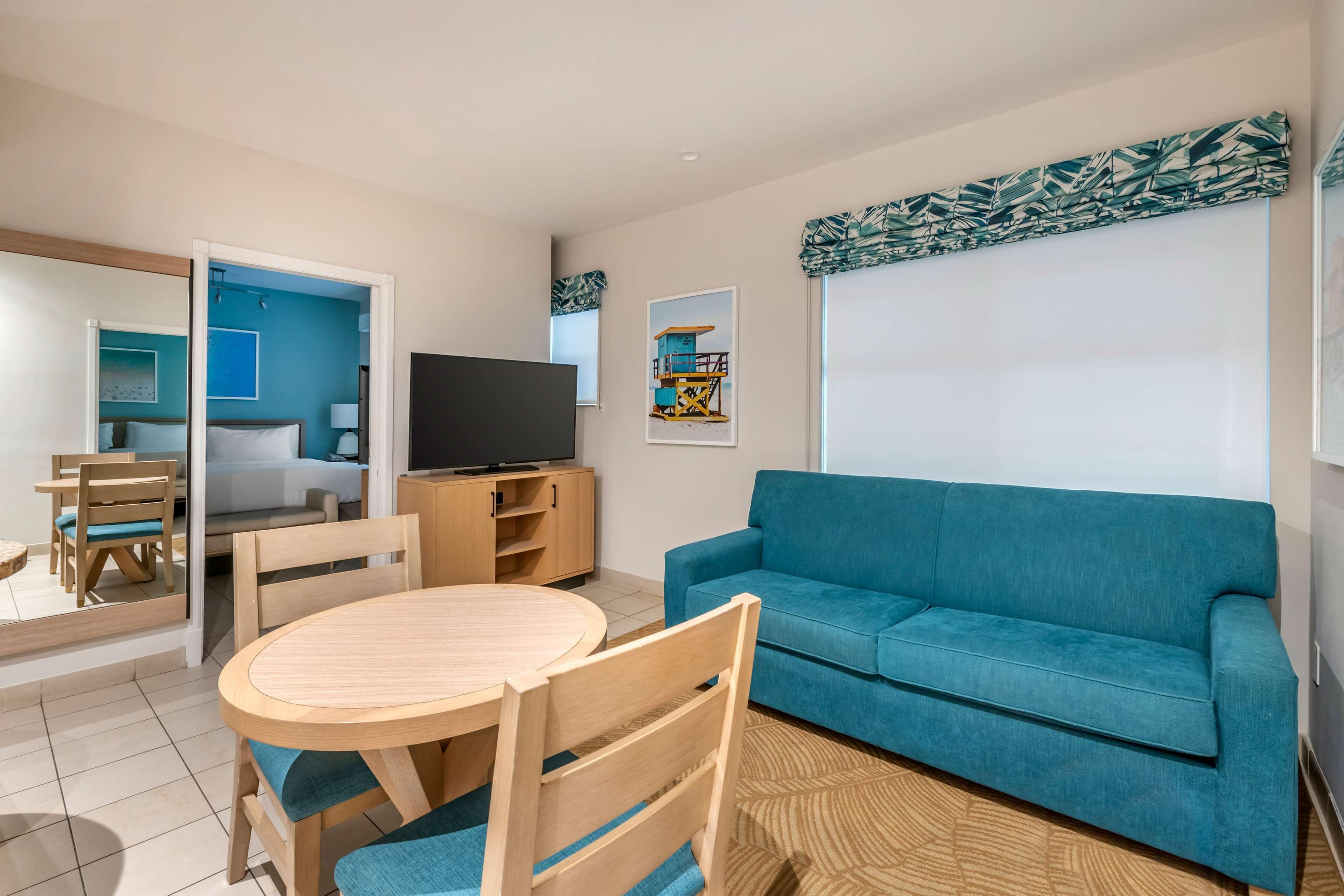 Two Bedroom Suite Two King Beds Sofabed